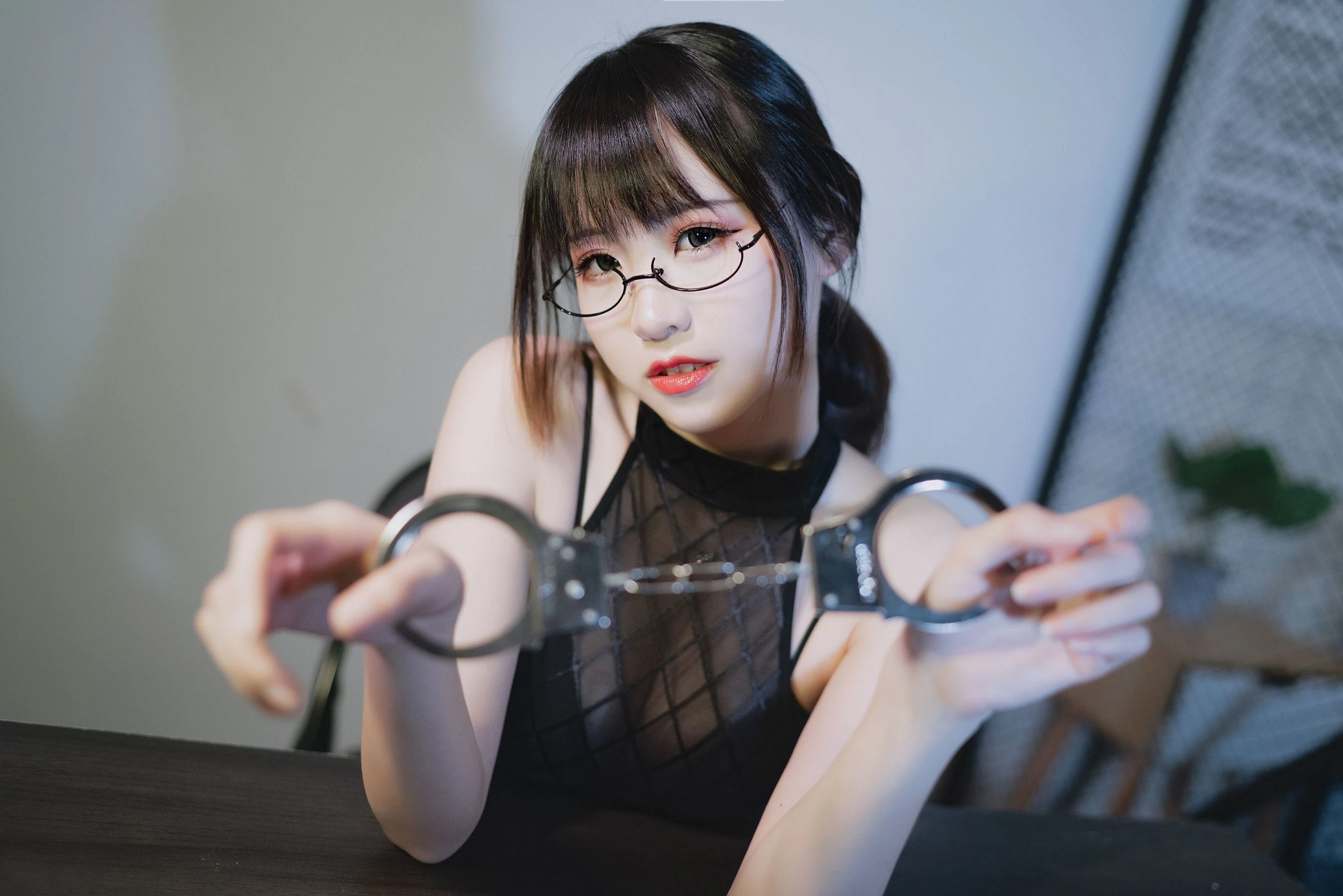 miko酱ww – 坏女人插图1