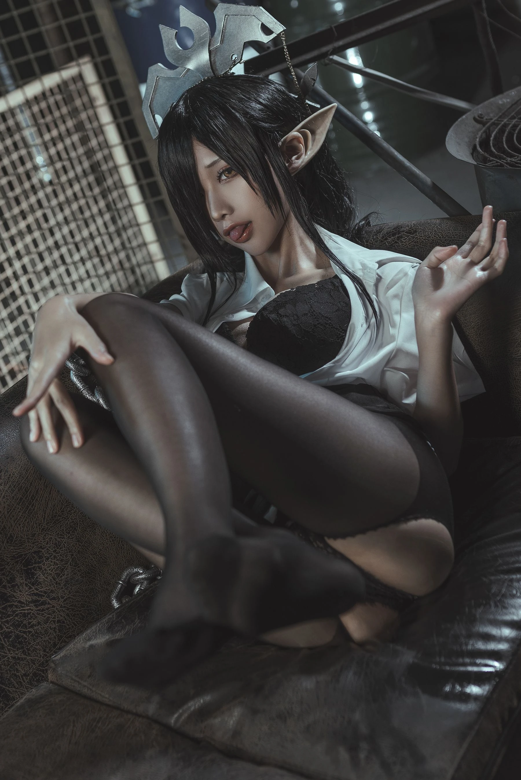 动漫博主蠢沫沫 – 黑兽女王 OL制服 [56P]插图2