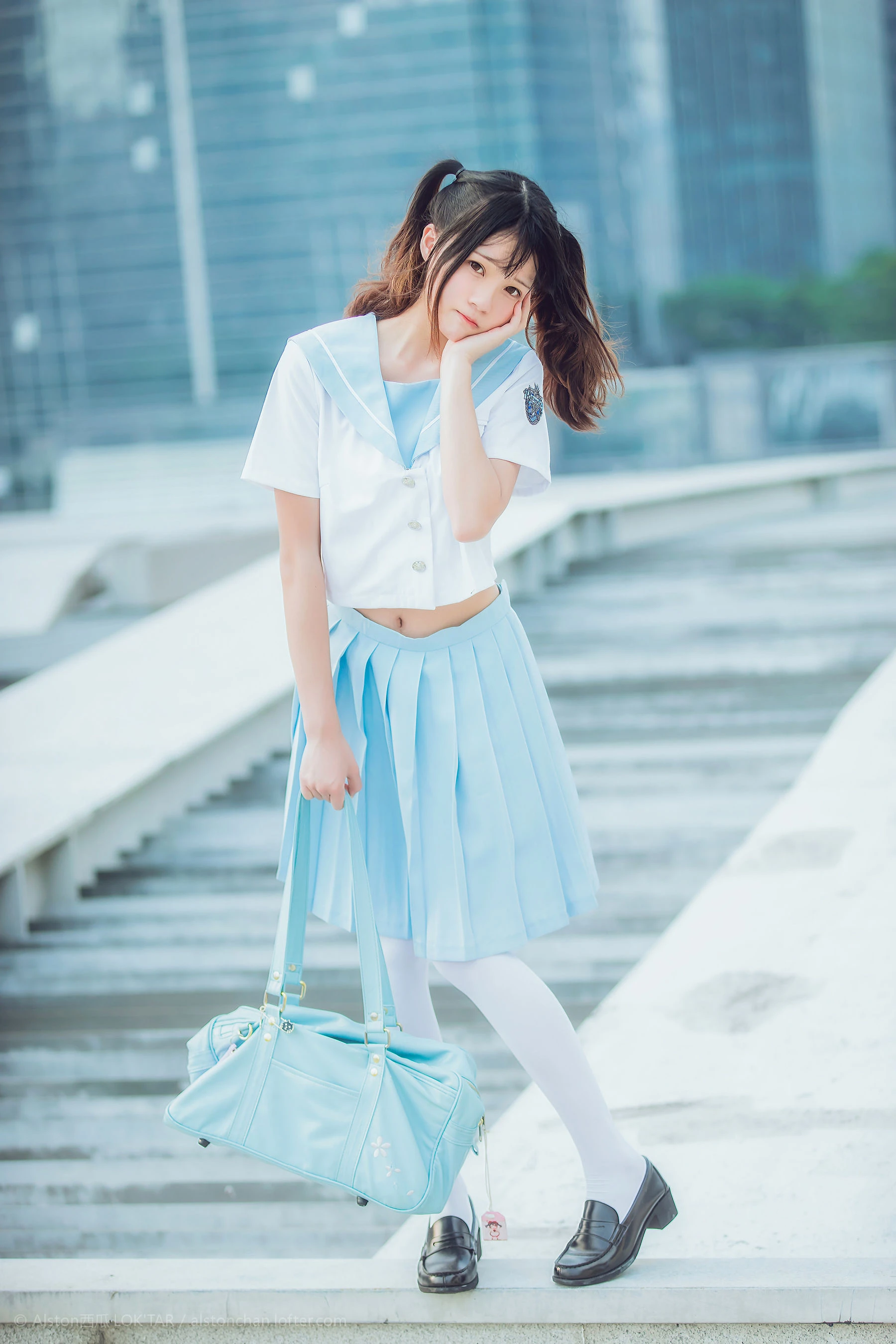 桜桃喵 穿制服的样子插图4