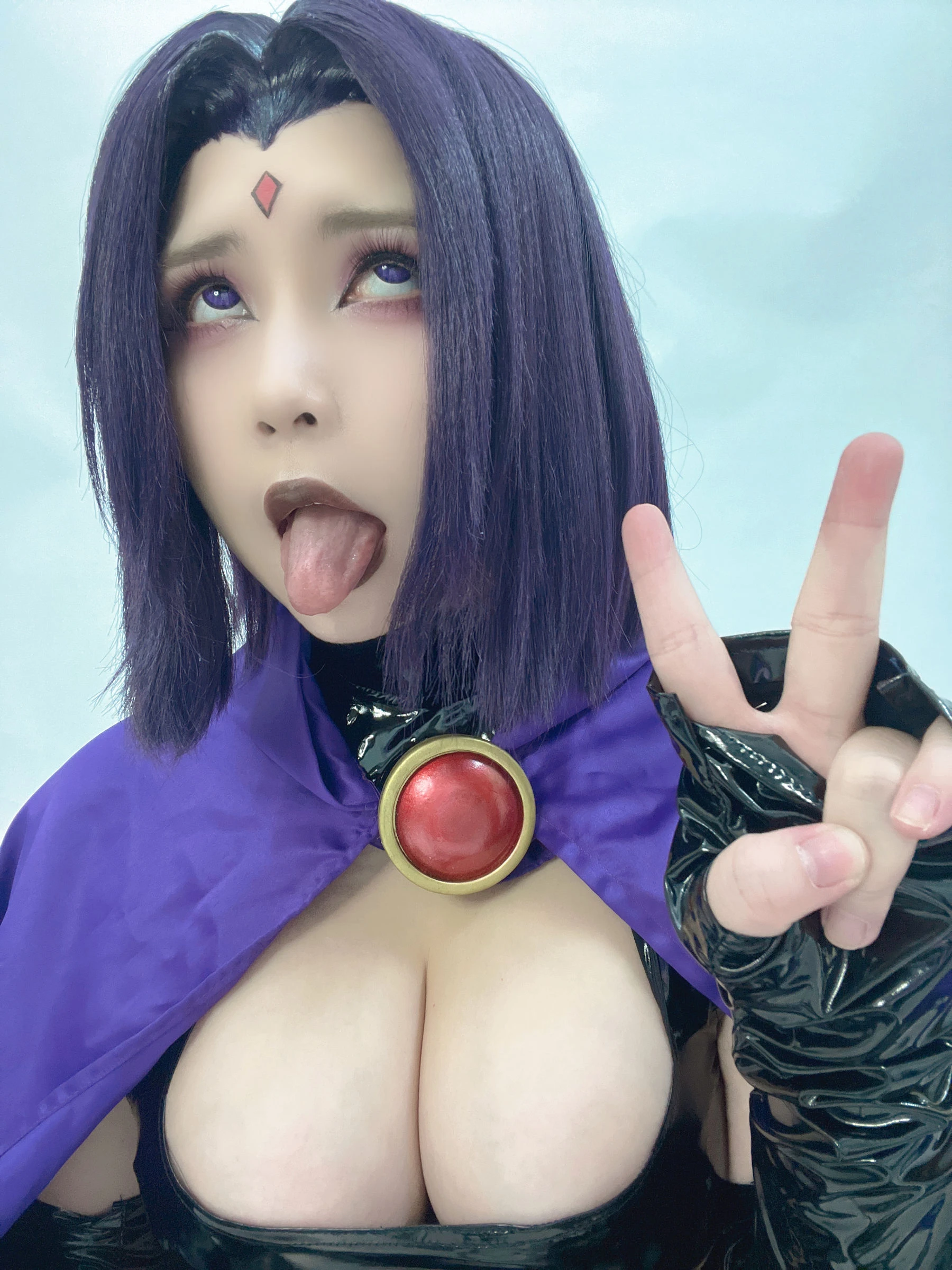 Uy Uy – Raven插图8