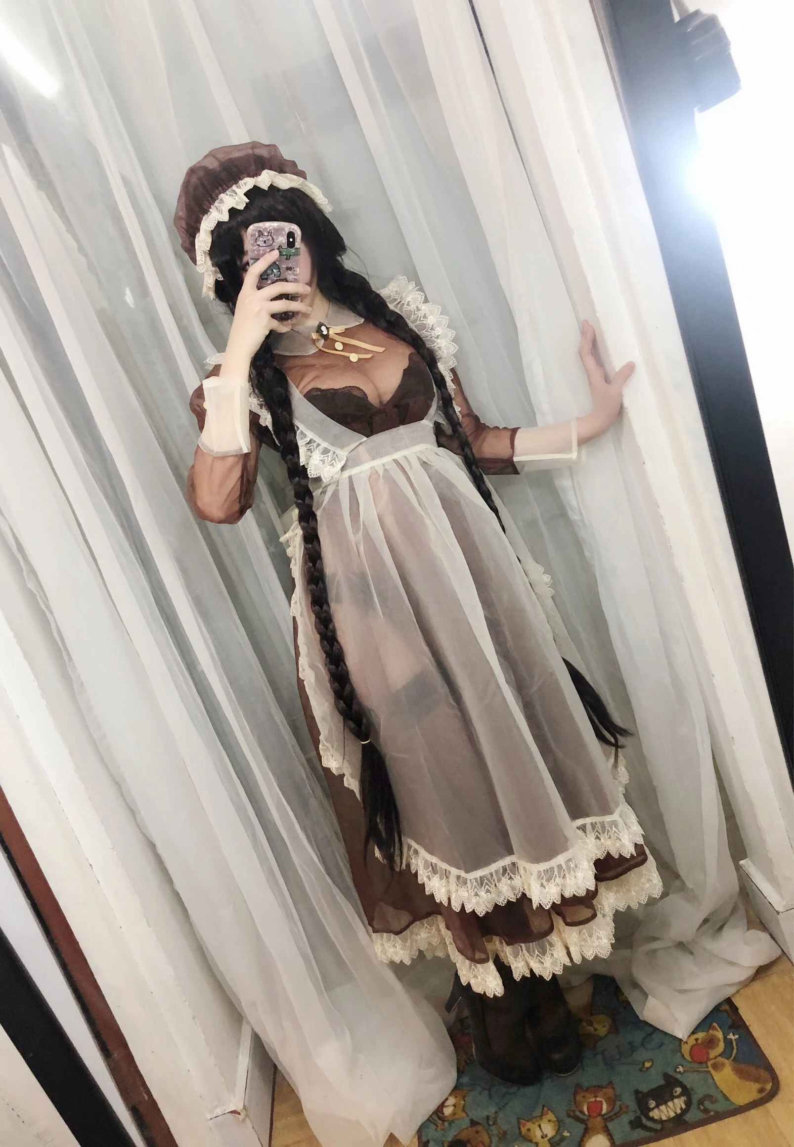 二次元巨乳美女鹿野希 透明女仆插图2