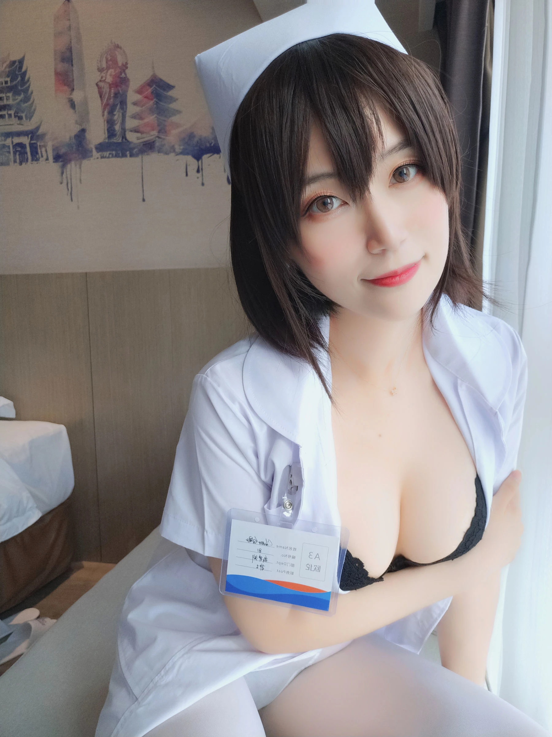 白银 – 短发小护士插图3