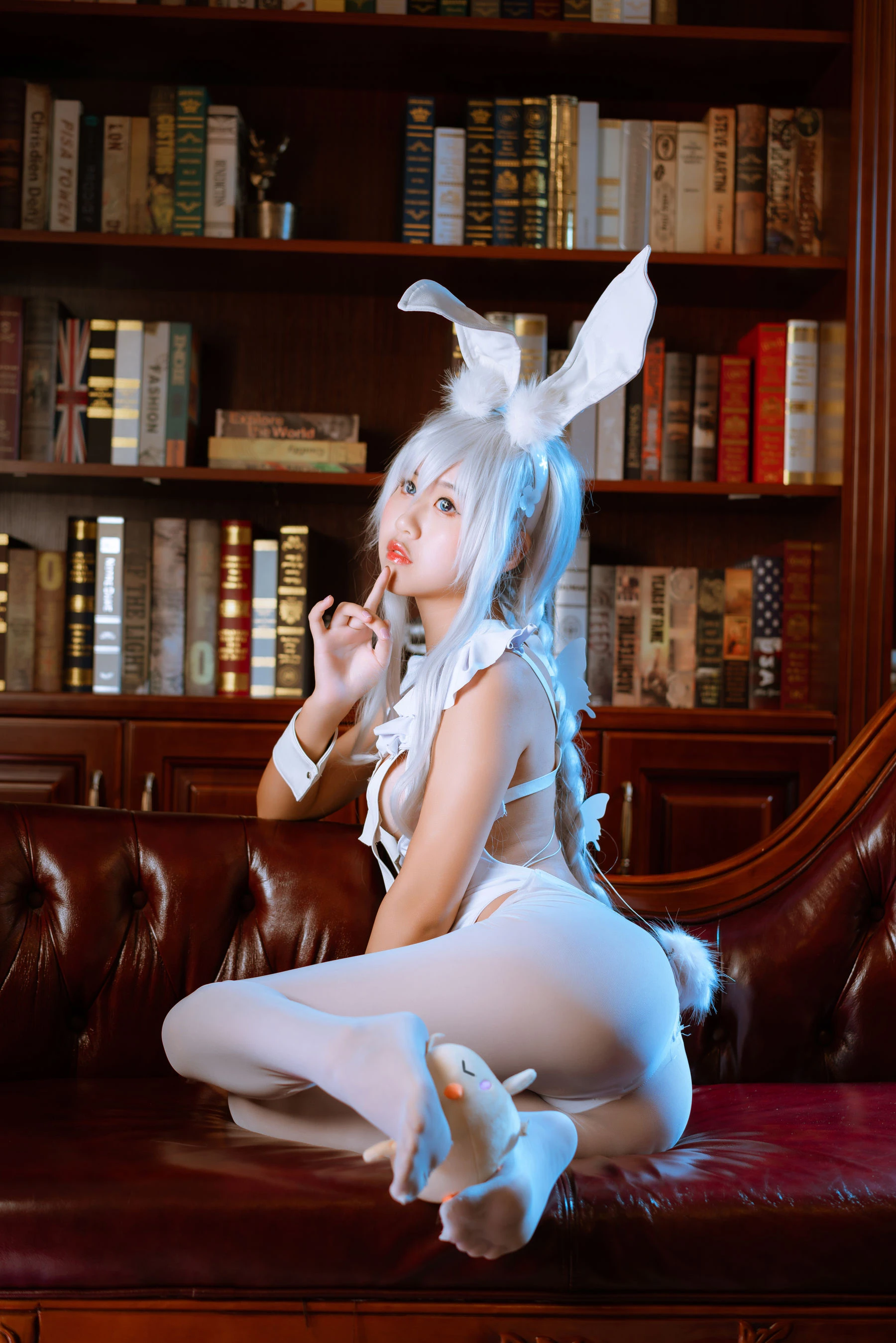 阳光美少女萌芽儿o0 – 恶毒白兔插图1