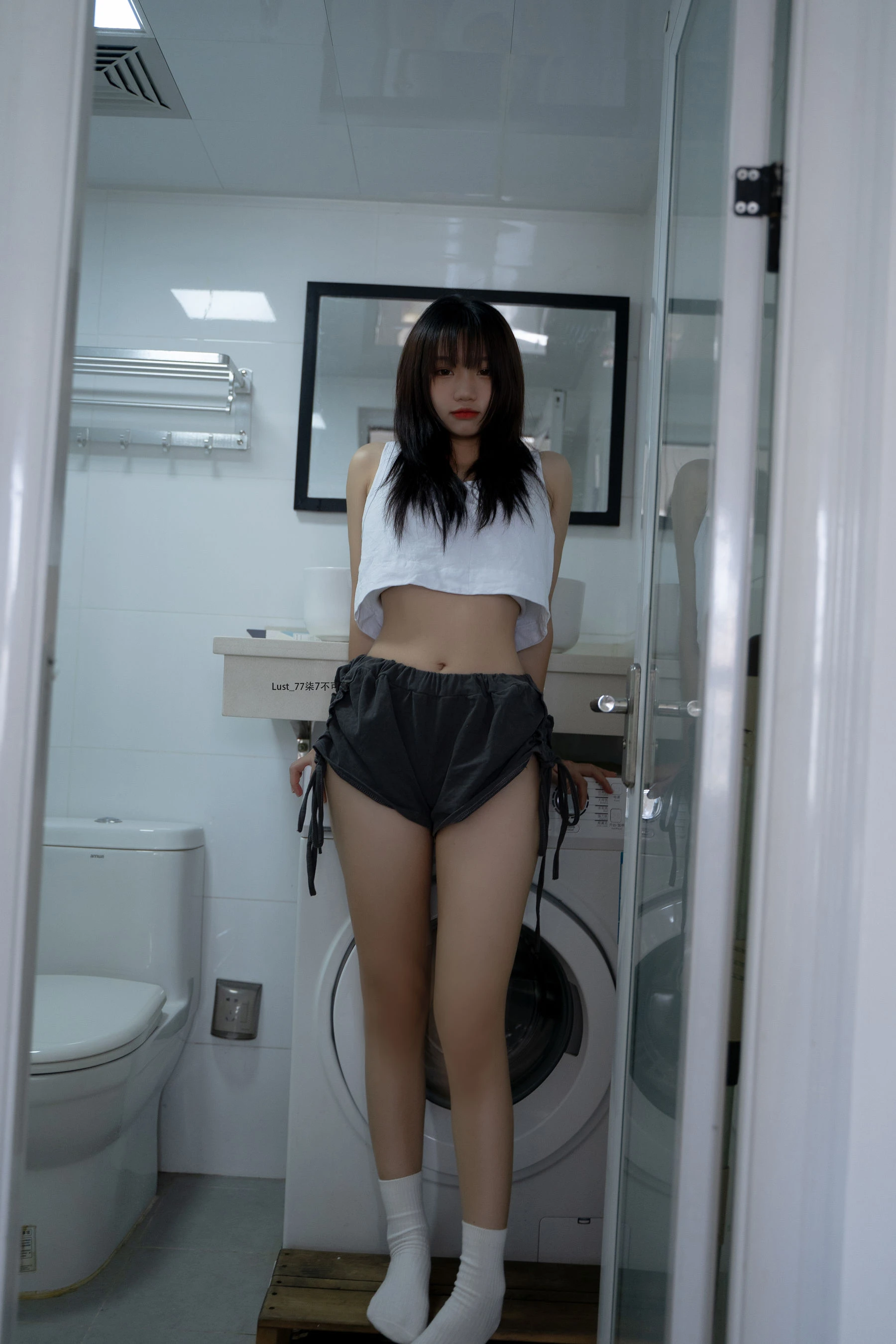 动漫博主柒柒要乖哦 – 初恋背心 [111P]高清在线免费欣赏–微密图社-微密图社