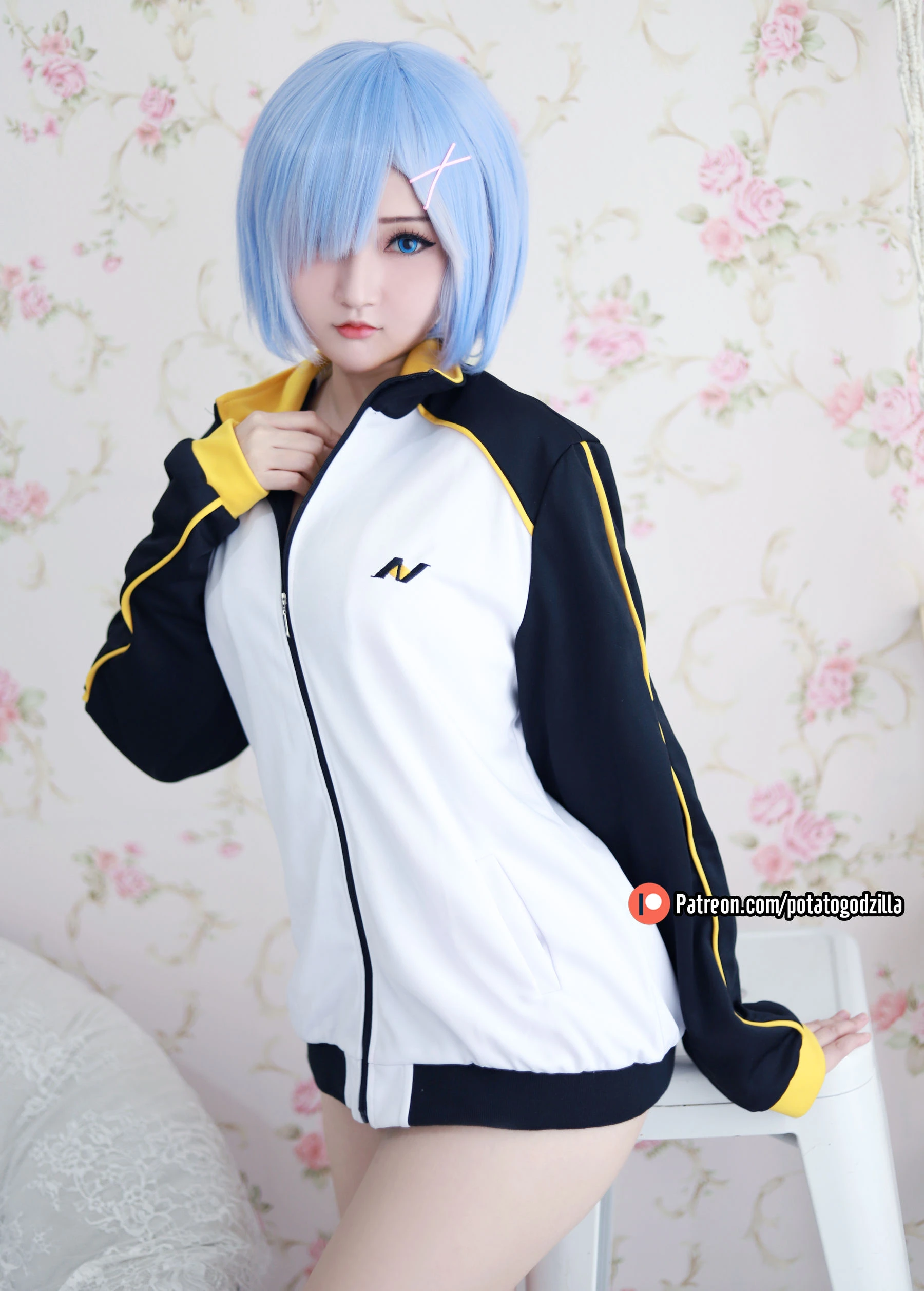 Coser小姐姐Potato Godzilla – Rem In Subaru Jacket插图5