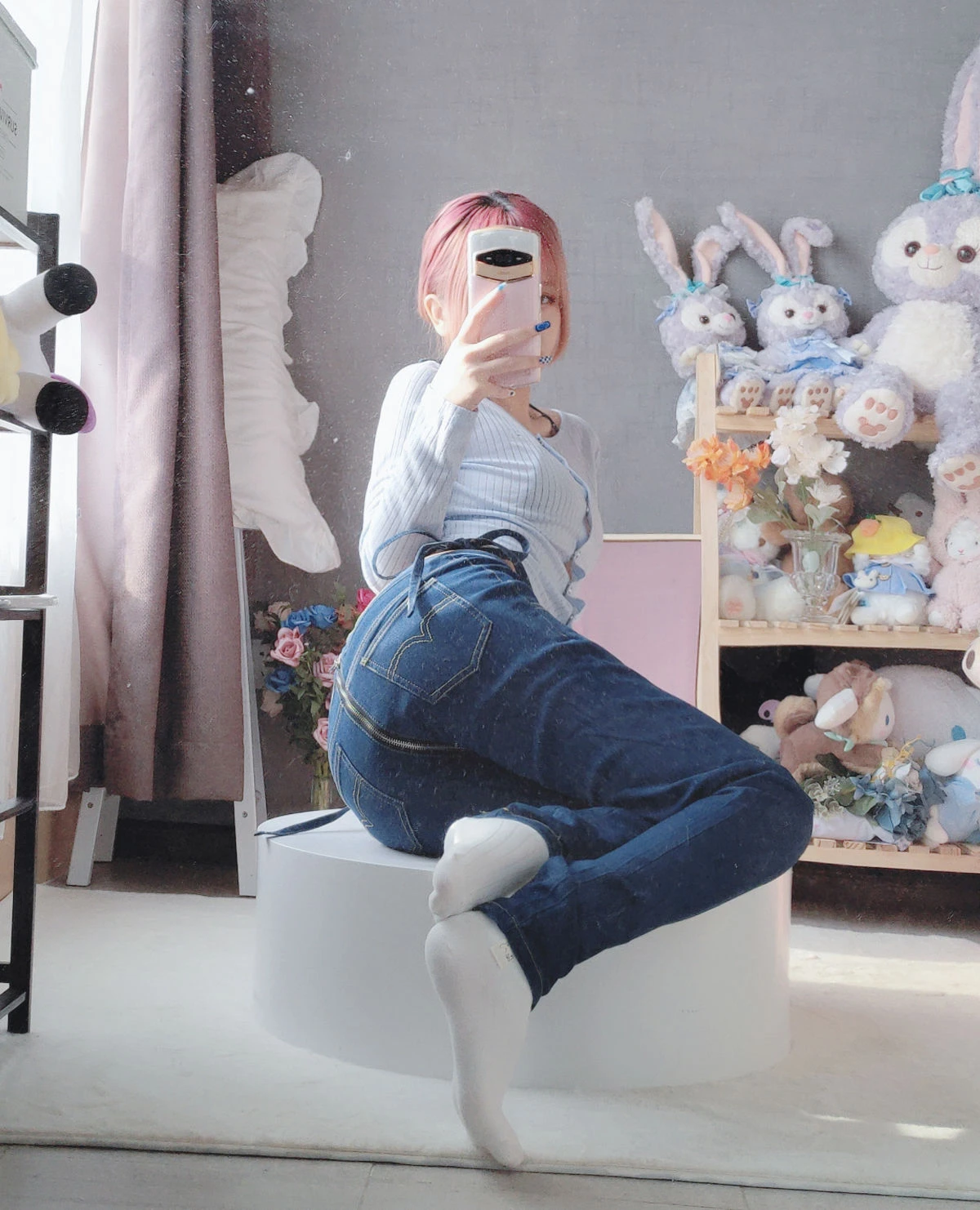Cosplay日奈娇 – 牛仔裤 [80P]高清在线免费欣赏–微密图社-微密图社