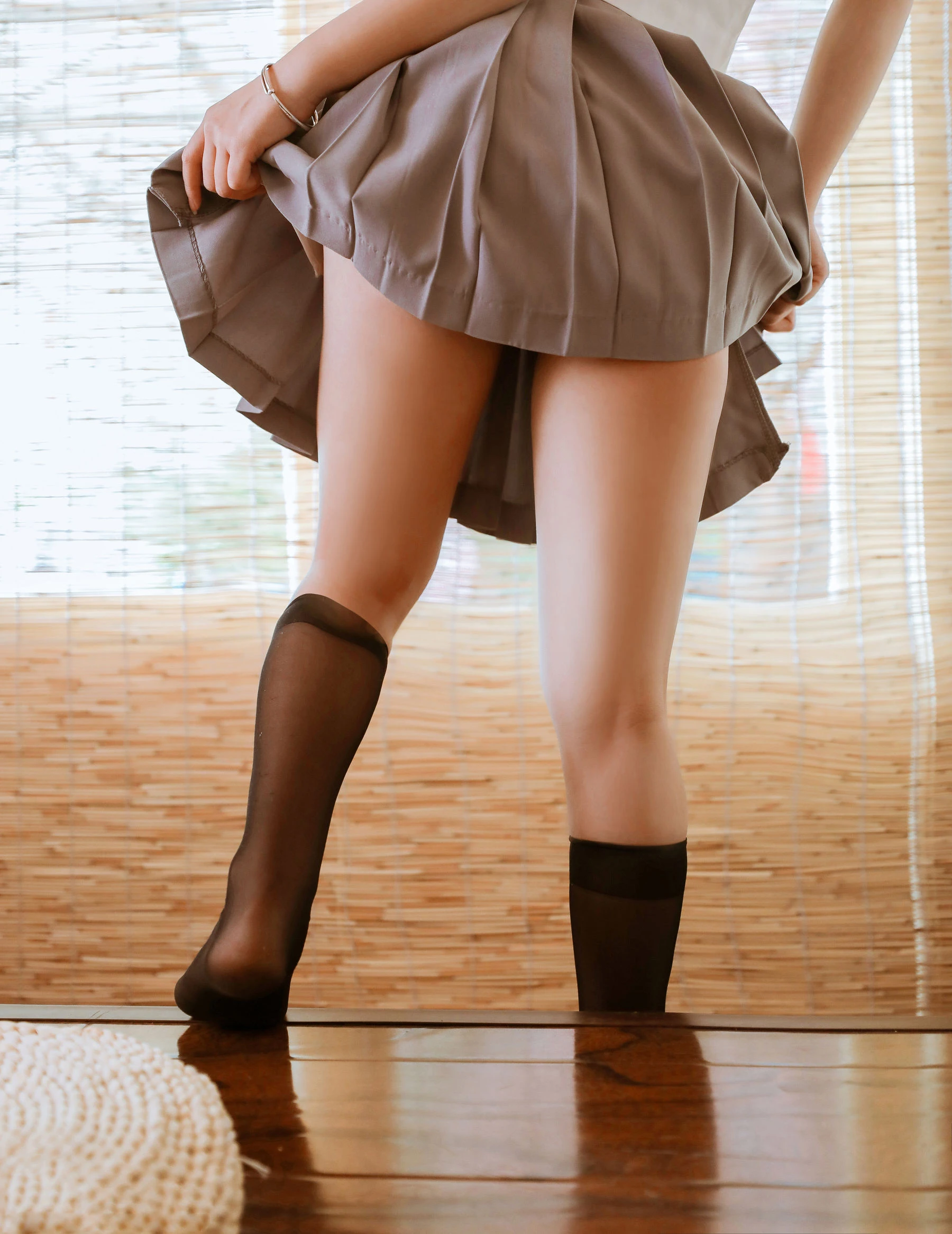 Cosplay日奈娇 和风jk [40P]插图1