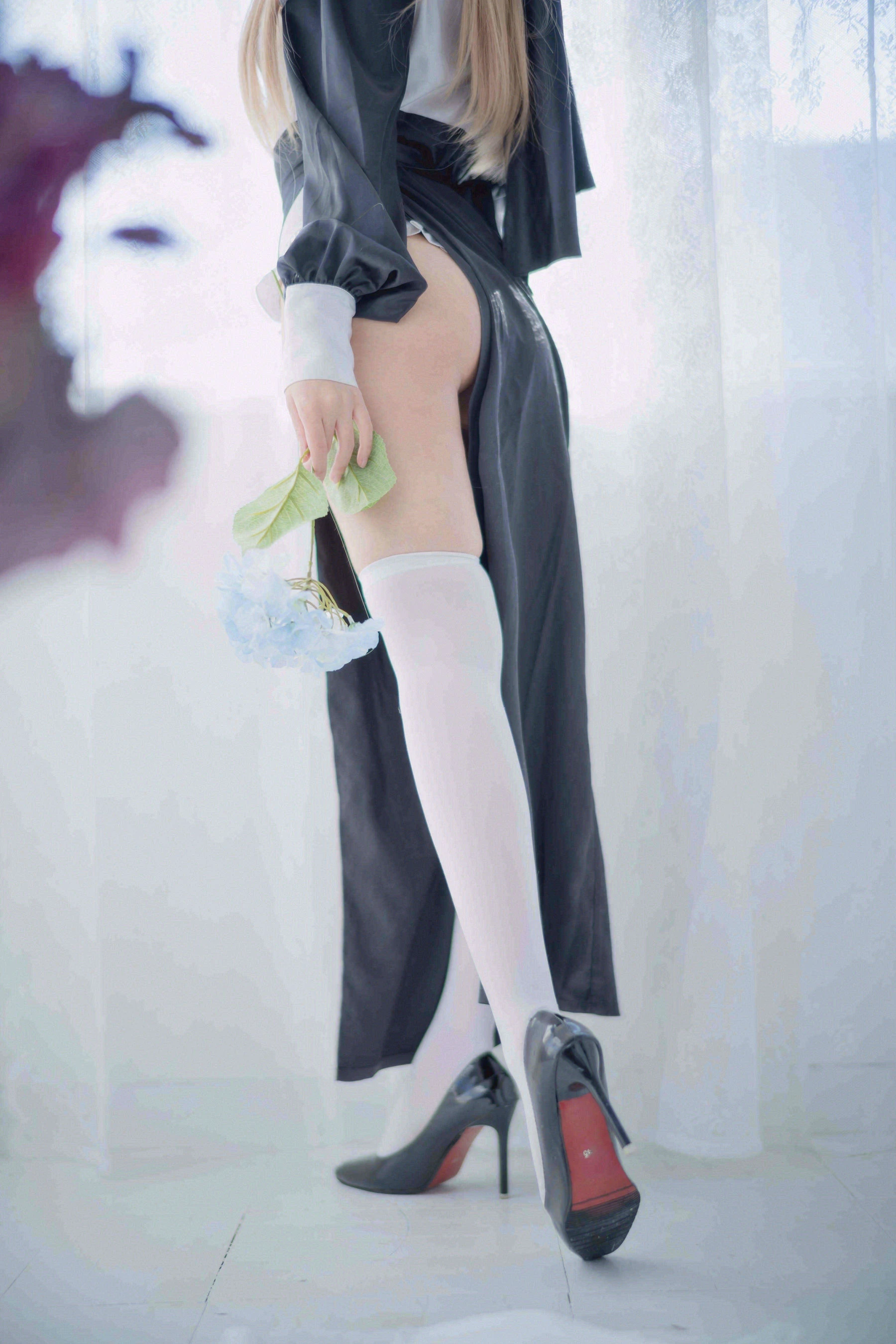 Shika小鹿鹿 – 修女插图5