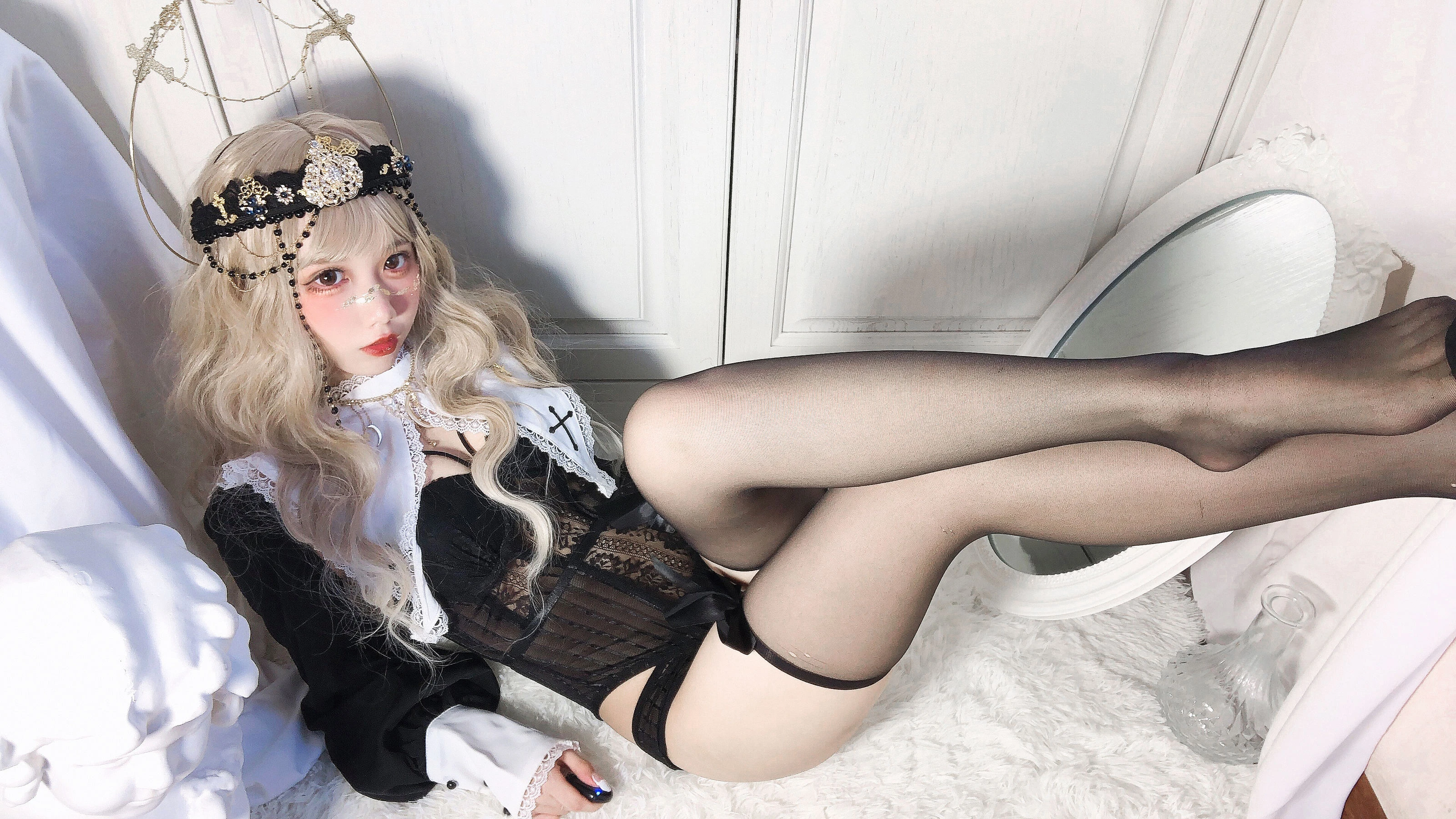 动漫博主果咩酱w – 叛逆修女插图4