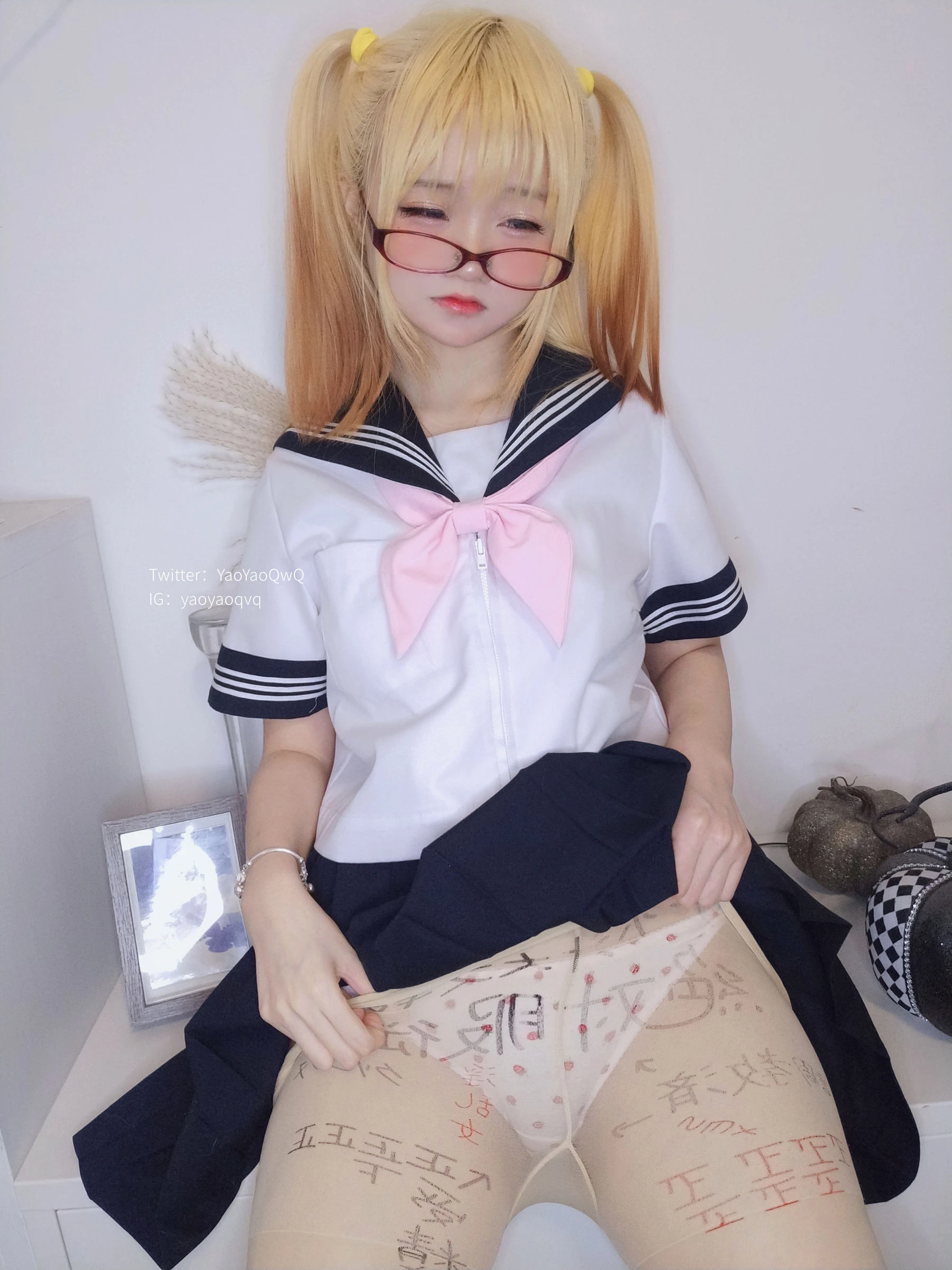 萌妹子Coser摇摇乐yoyo fantia 22年1月会员合集 Jk系列插图5