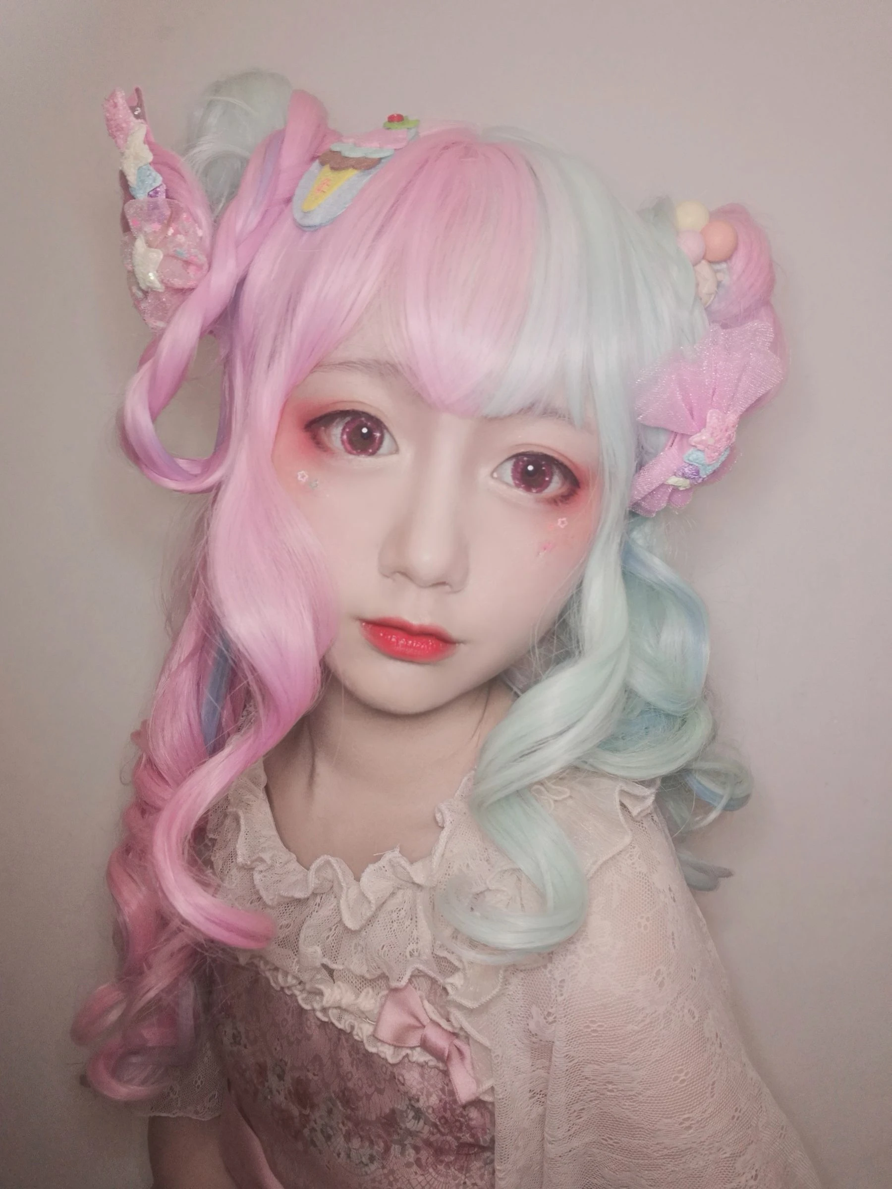 动漫博主弦音sic – lolita草莓薄荷冰淇淋插图3