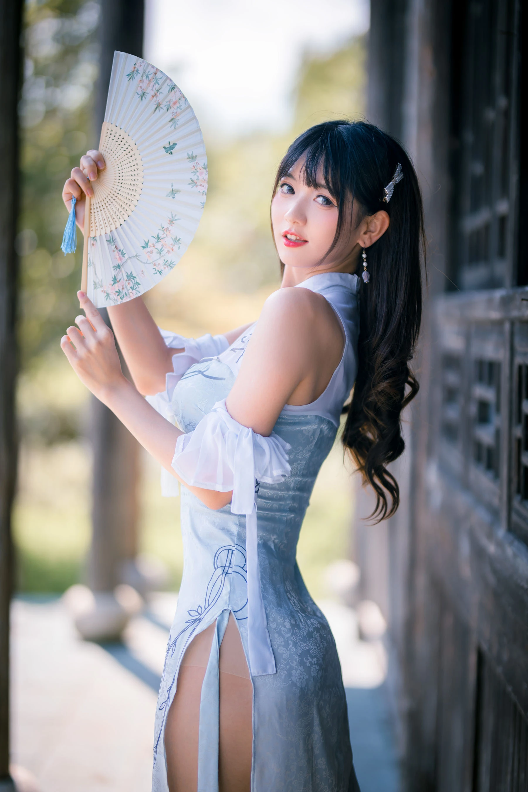可爱妹子陆卿卿kyokyo – 蓝色旗袍插图2