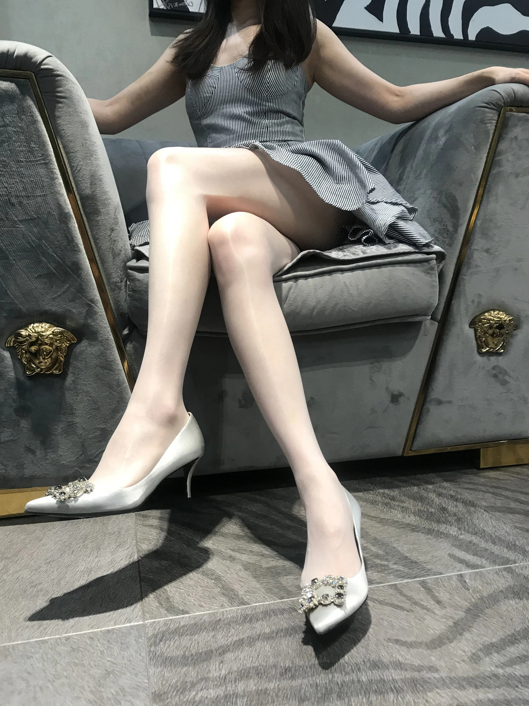 丝足博主麋鹿_Monroe 2020.07.06 百变妖姬高清在线免费欣赏–微密图社-微密图社