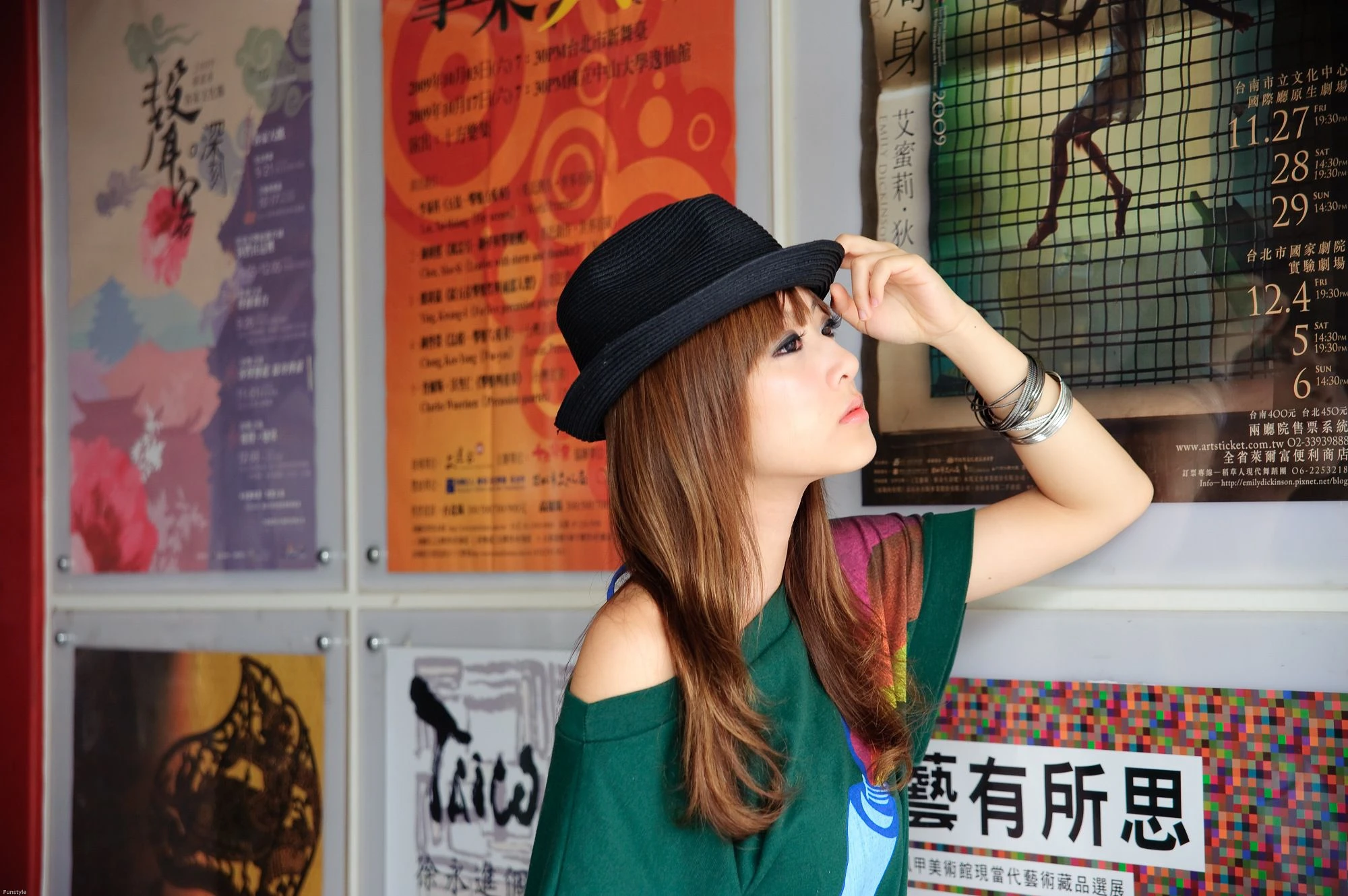 果子Mikako、Minako《台大外拍》第1部插图1