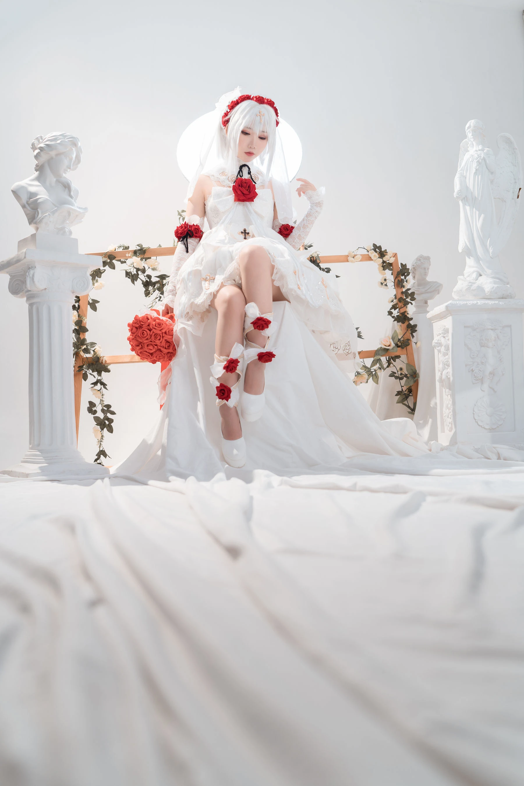 可爱人气Coser面饼仙儿 – 德丽莎婚纱插图3