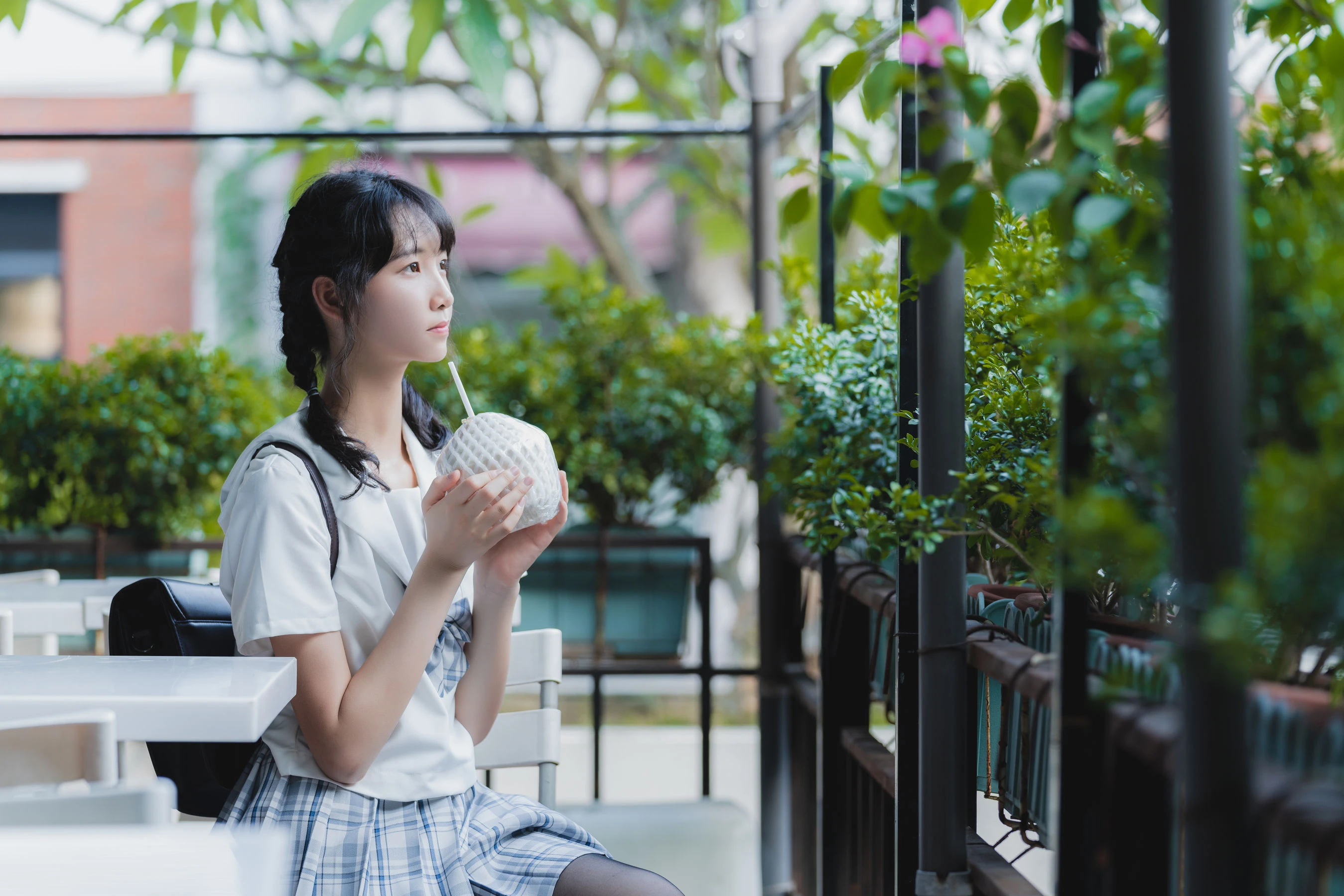 清纯妹子西瓜 制服插图3
