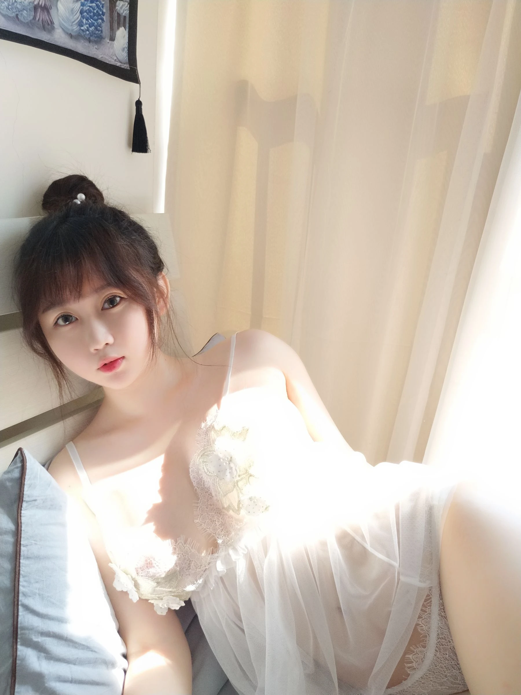 蜜桃少女是依酱呀 蕾丝内衣插图8
