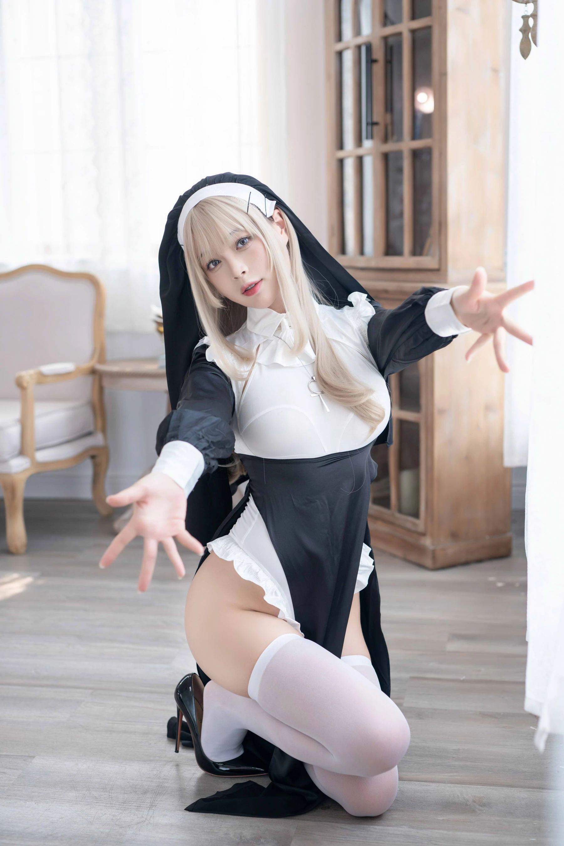 萌系小姐姐-白烨- – 禁x欲修女插图8