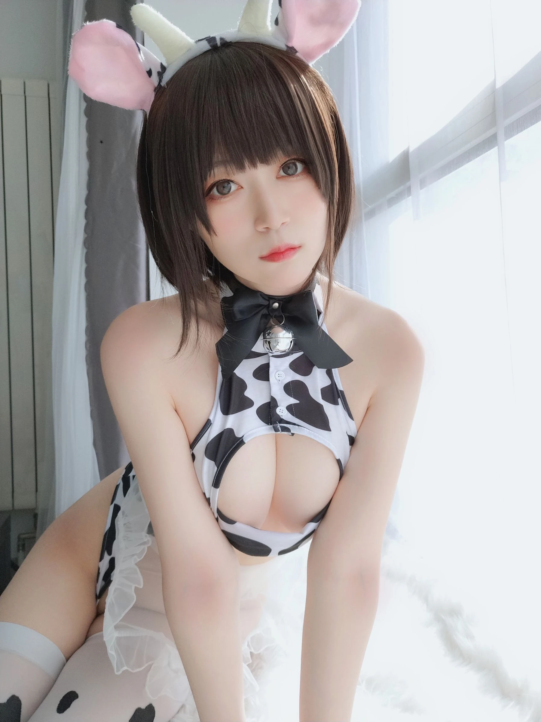 Coser小姐姐白银 – 可爱奶牛插图7