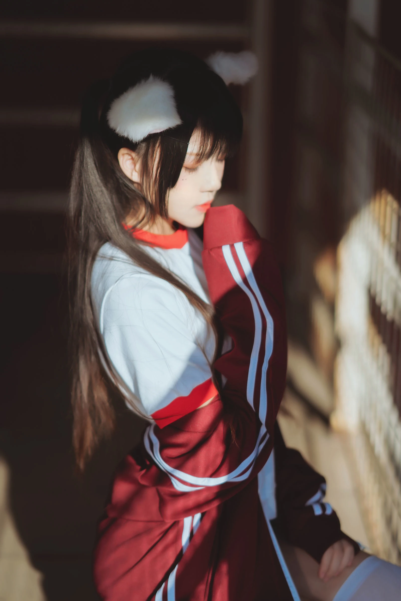 桜桃喵 – 红色体操服 [44P]插图1