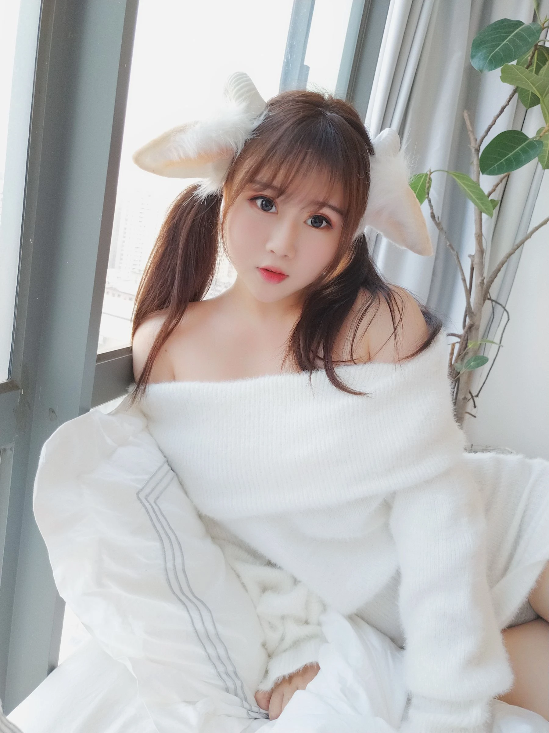 蜜桃少女是依酱呀 羊咩咩插图1