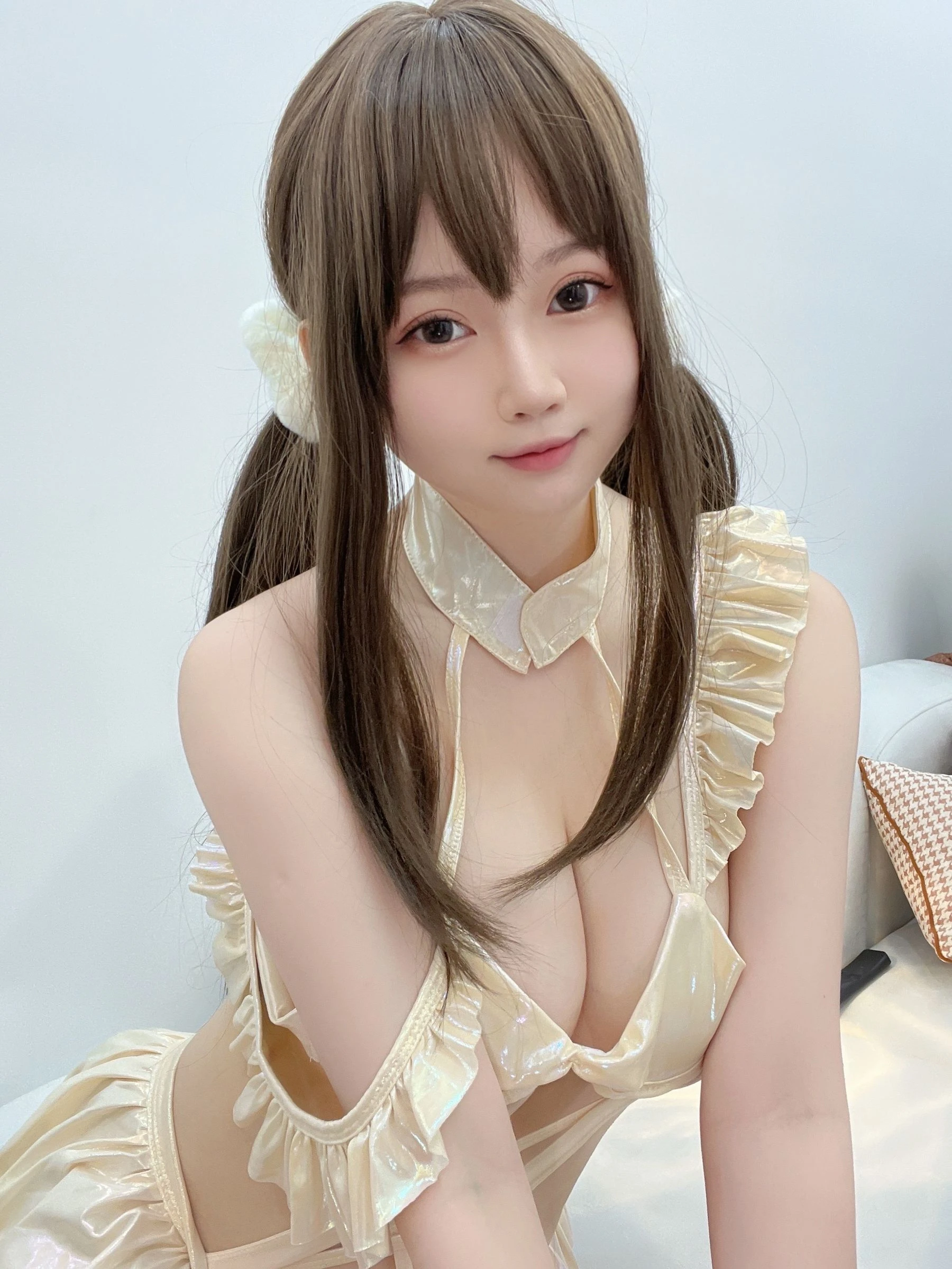 蜜桃少女是依酱呀 – 镭射连体衣插图7