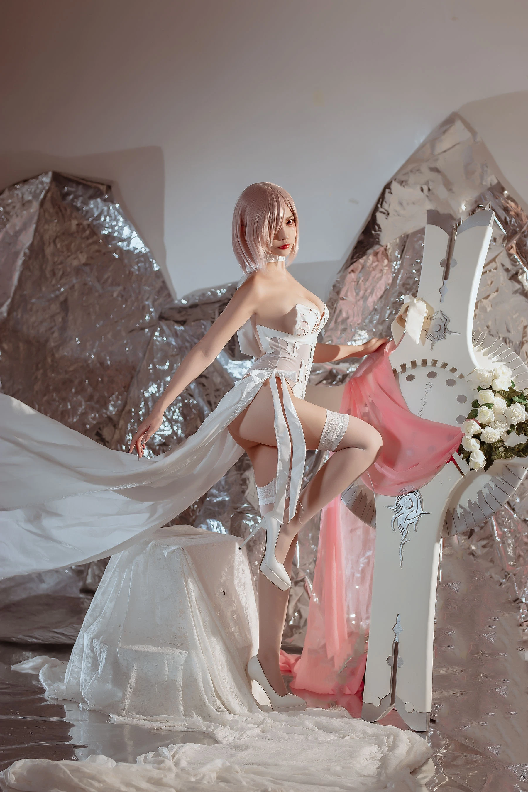 人气Coser二佐Nisa – fate玛修婚纱插图1