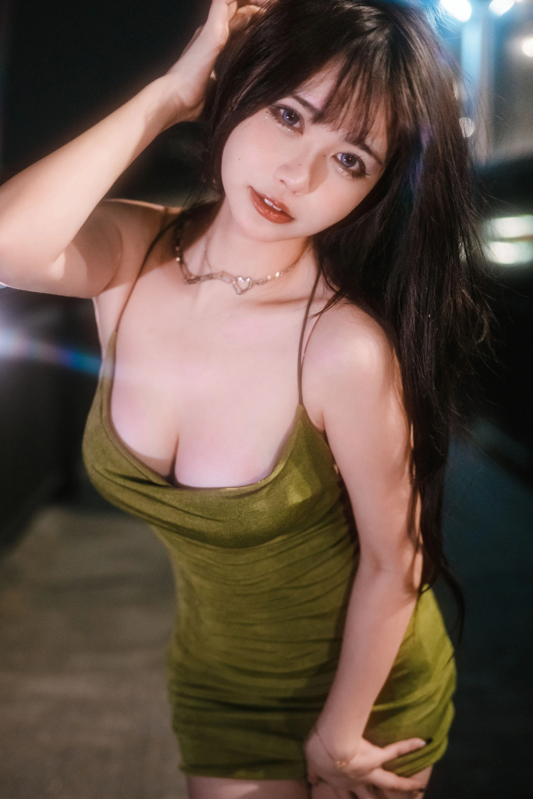 Tina很妖孽呀 – 绿色连衣裙插图5