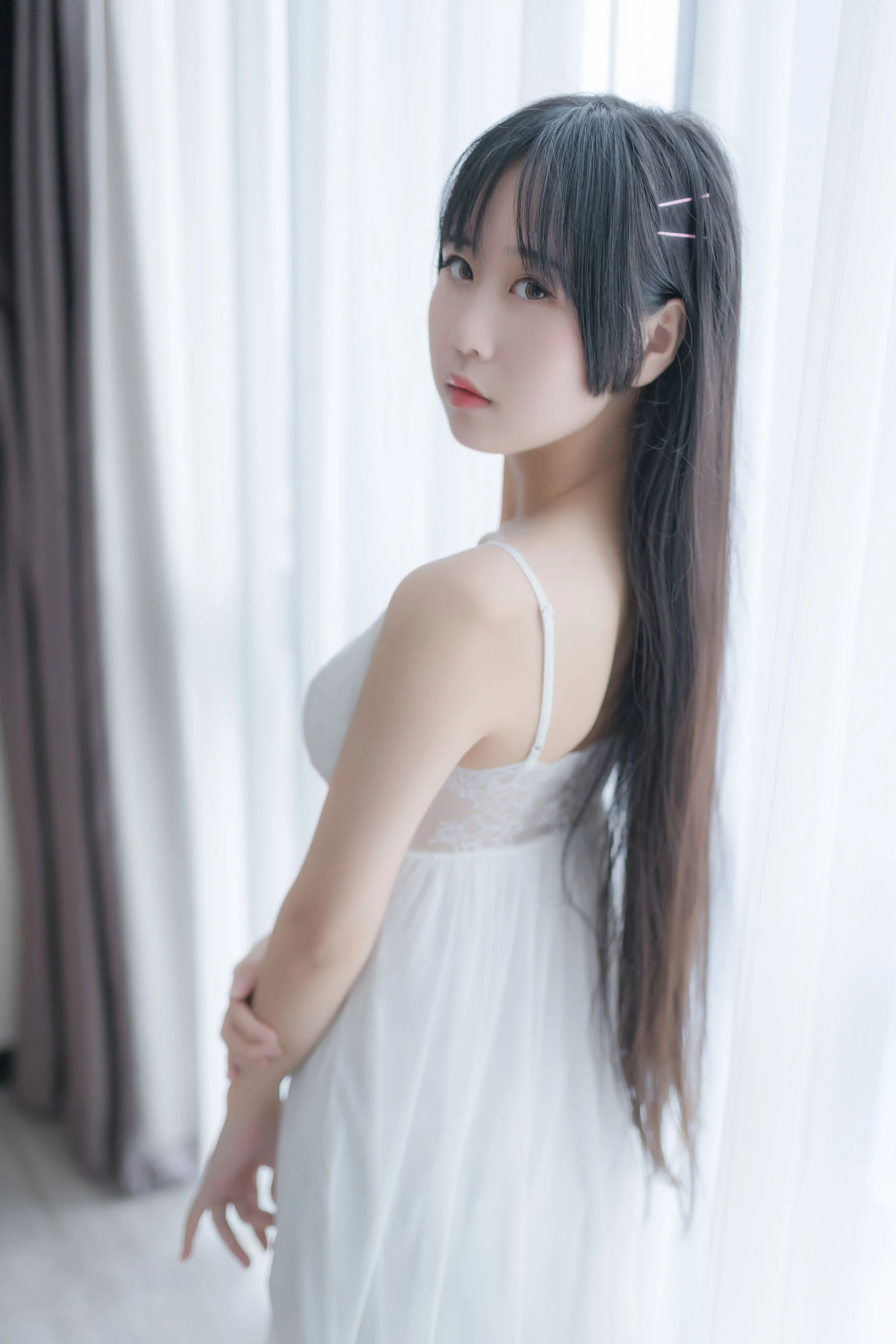 阳光美少女萌芽儿o0 白色私房插图3