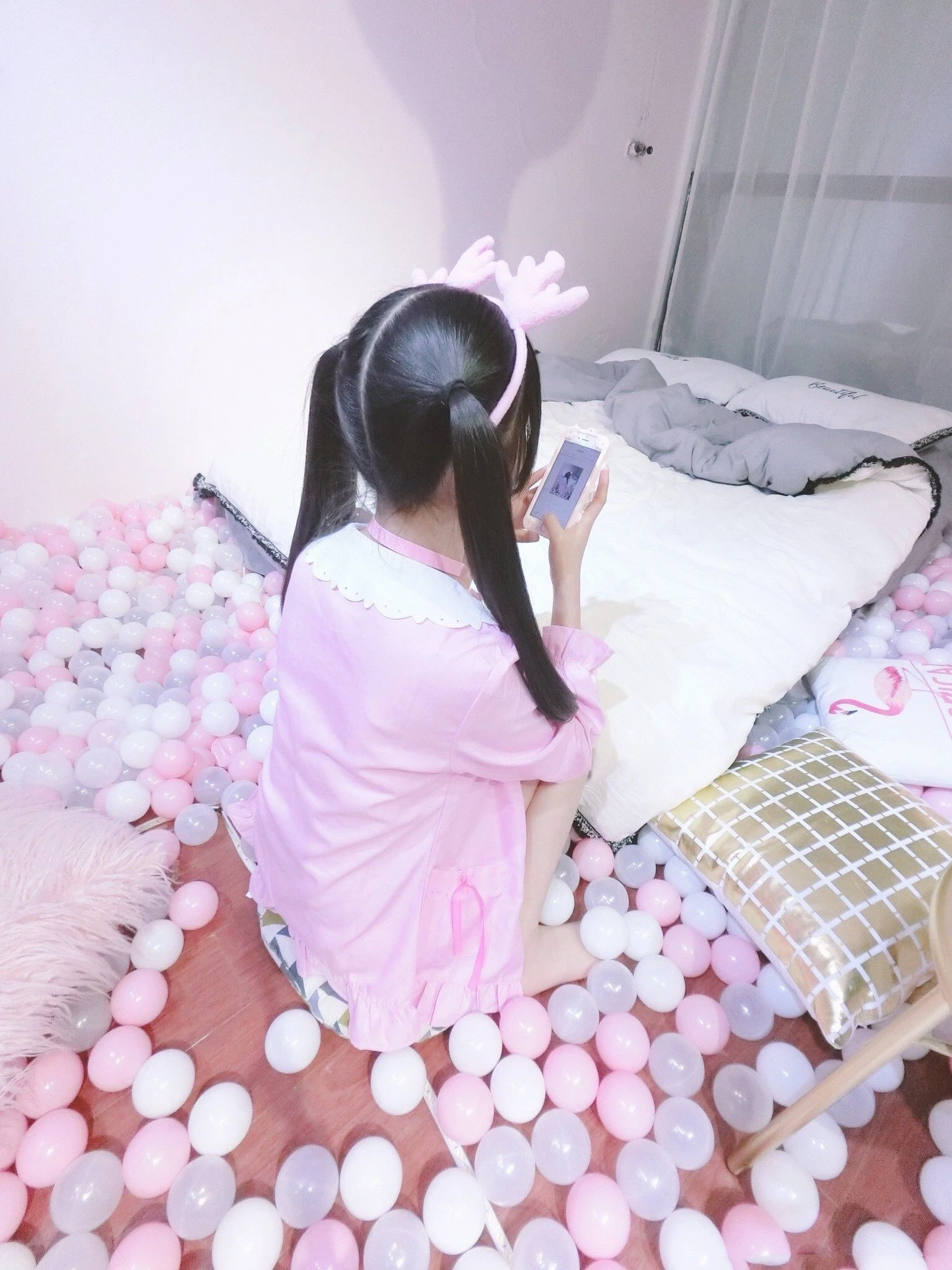 似喵 – 睡衣插图1