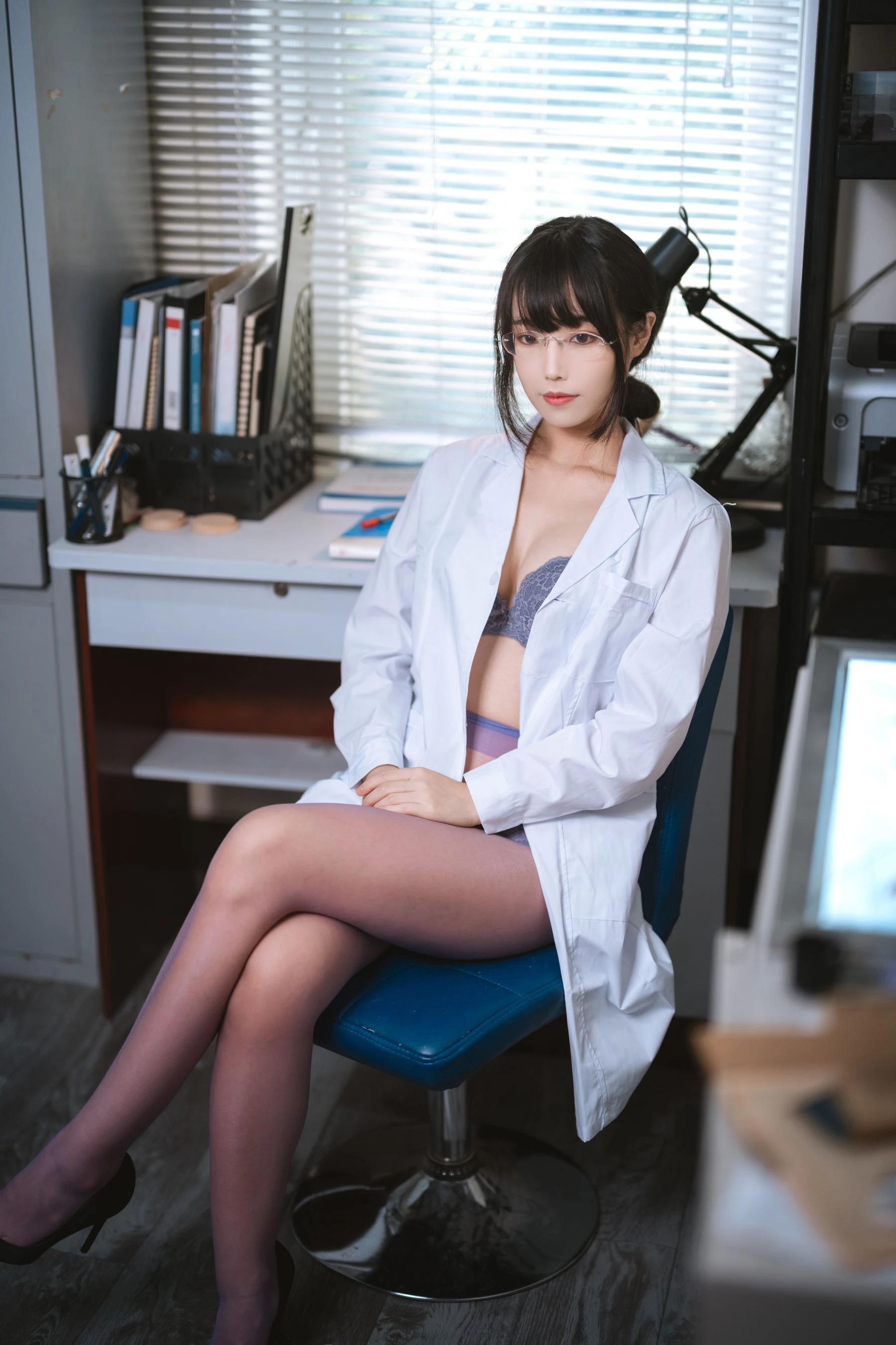 Cosplay汪知子 – 医生姐姐插图3