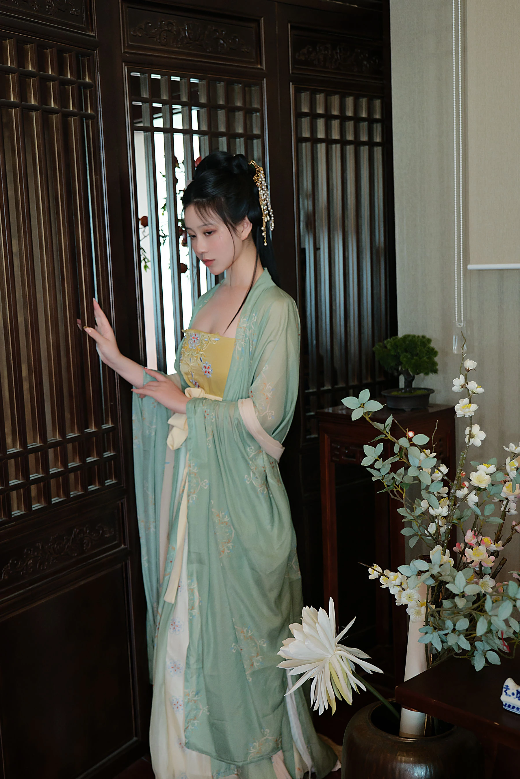 Nnian – 梦华录高清在线免费欣赏–微密图社-微密图社