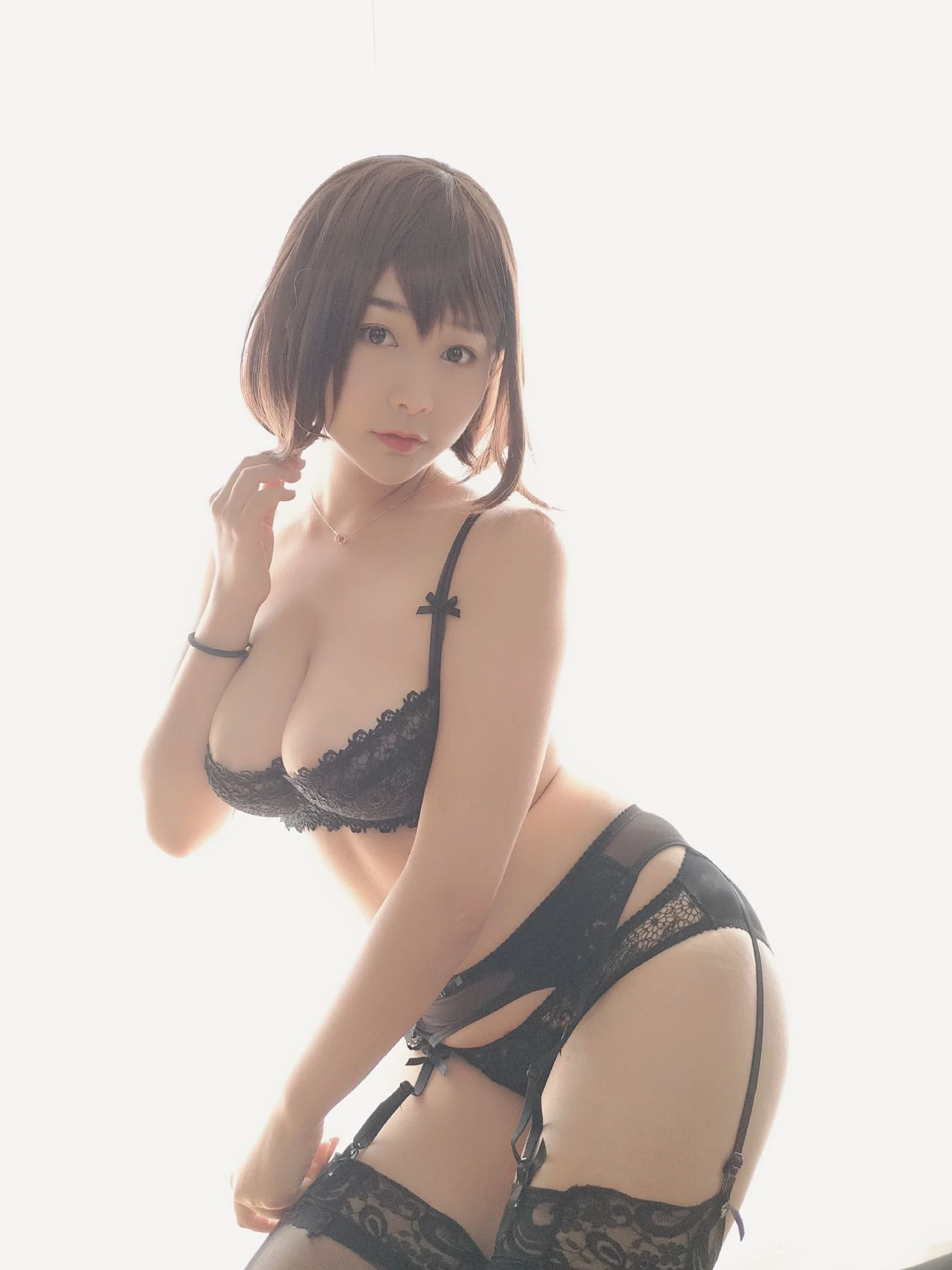 性感Coser三刀刀Miido 黑色蕾丝内衣插图3