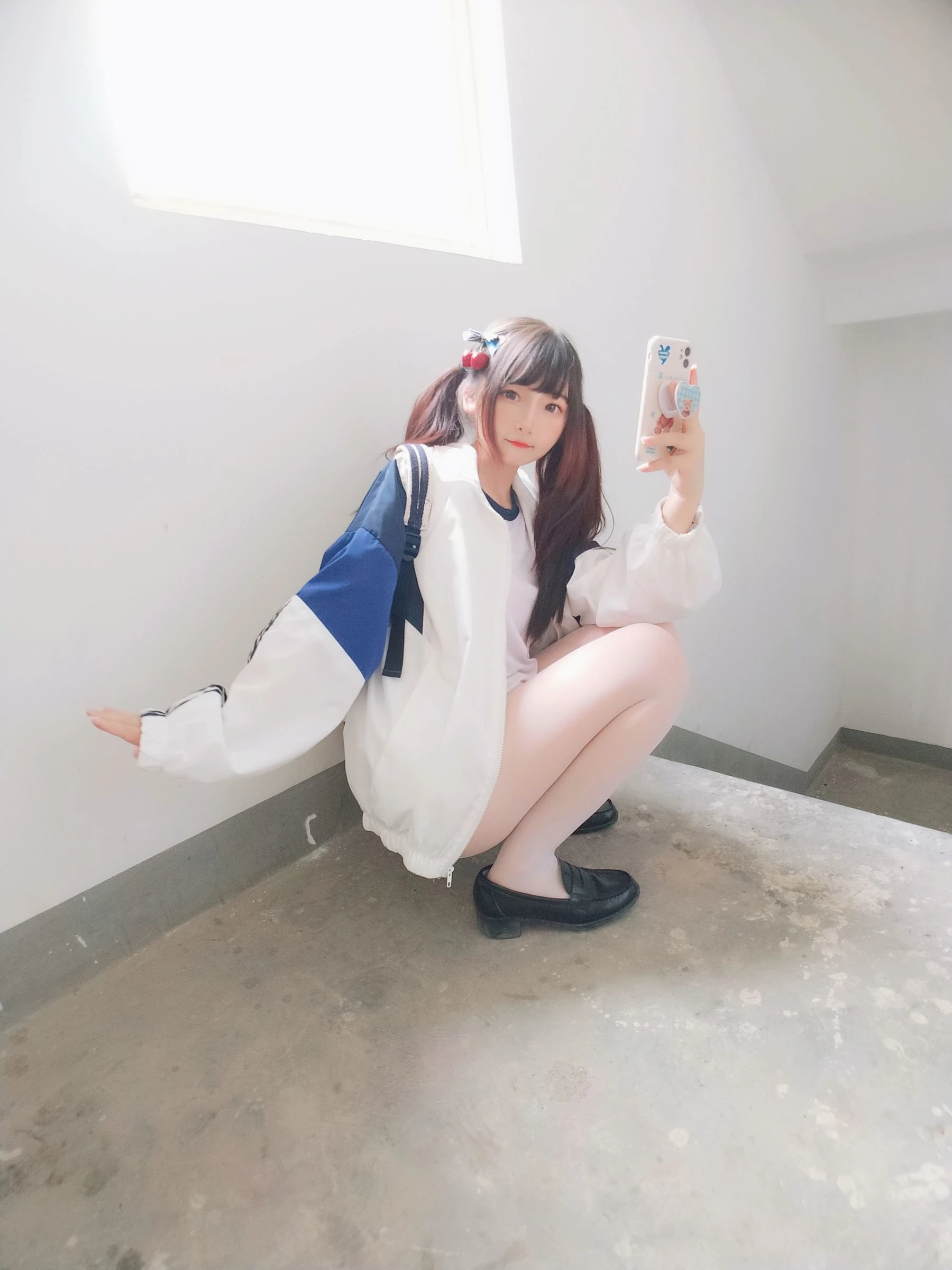 二次元美女古川kagura – 白丝体操运动服插图1