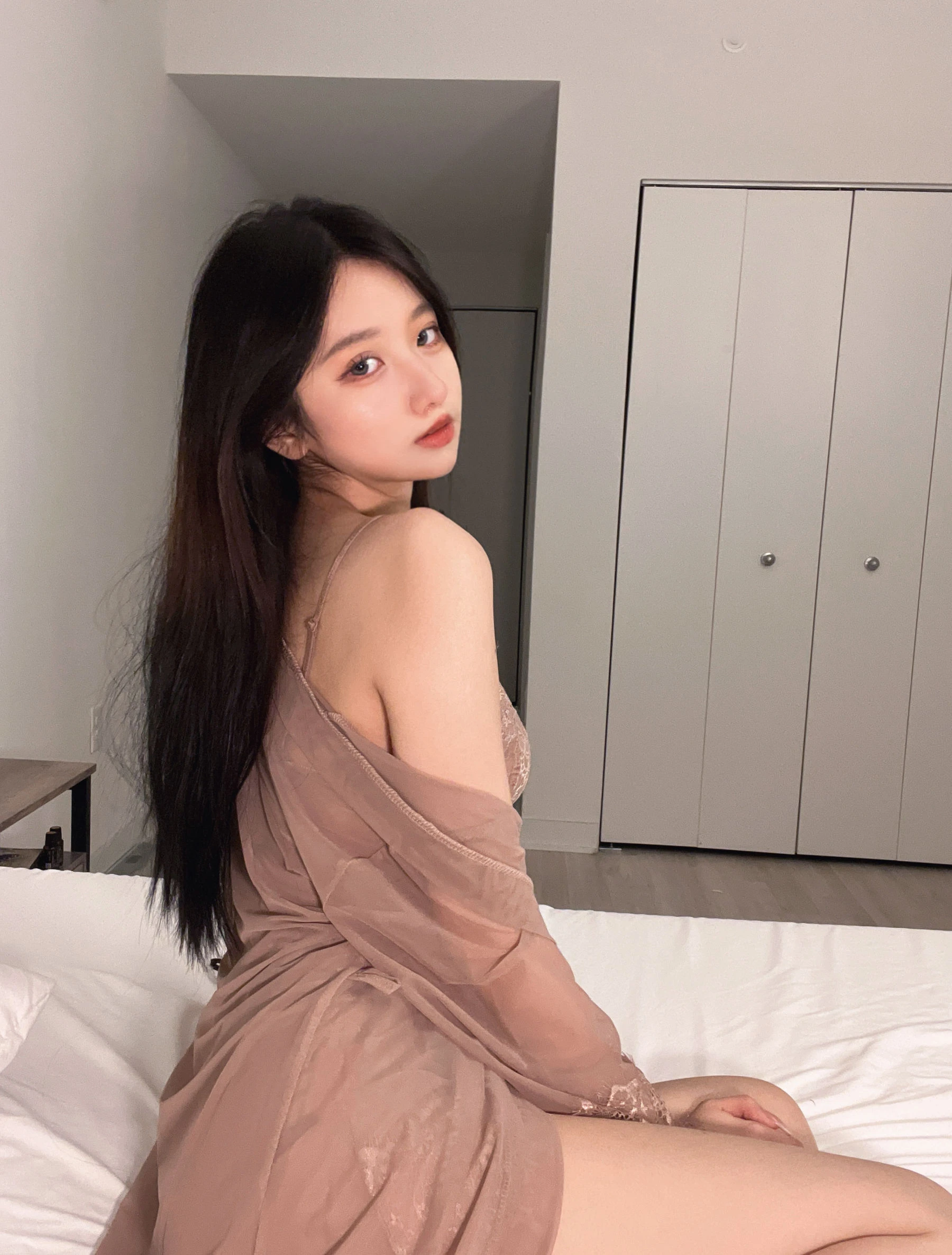 动漫博主果咩酱w – 入夜 [45P]高清在线免费欣赏–微密图社-微密图社