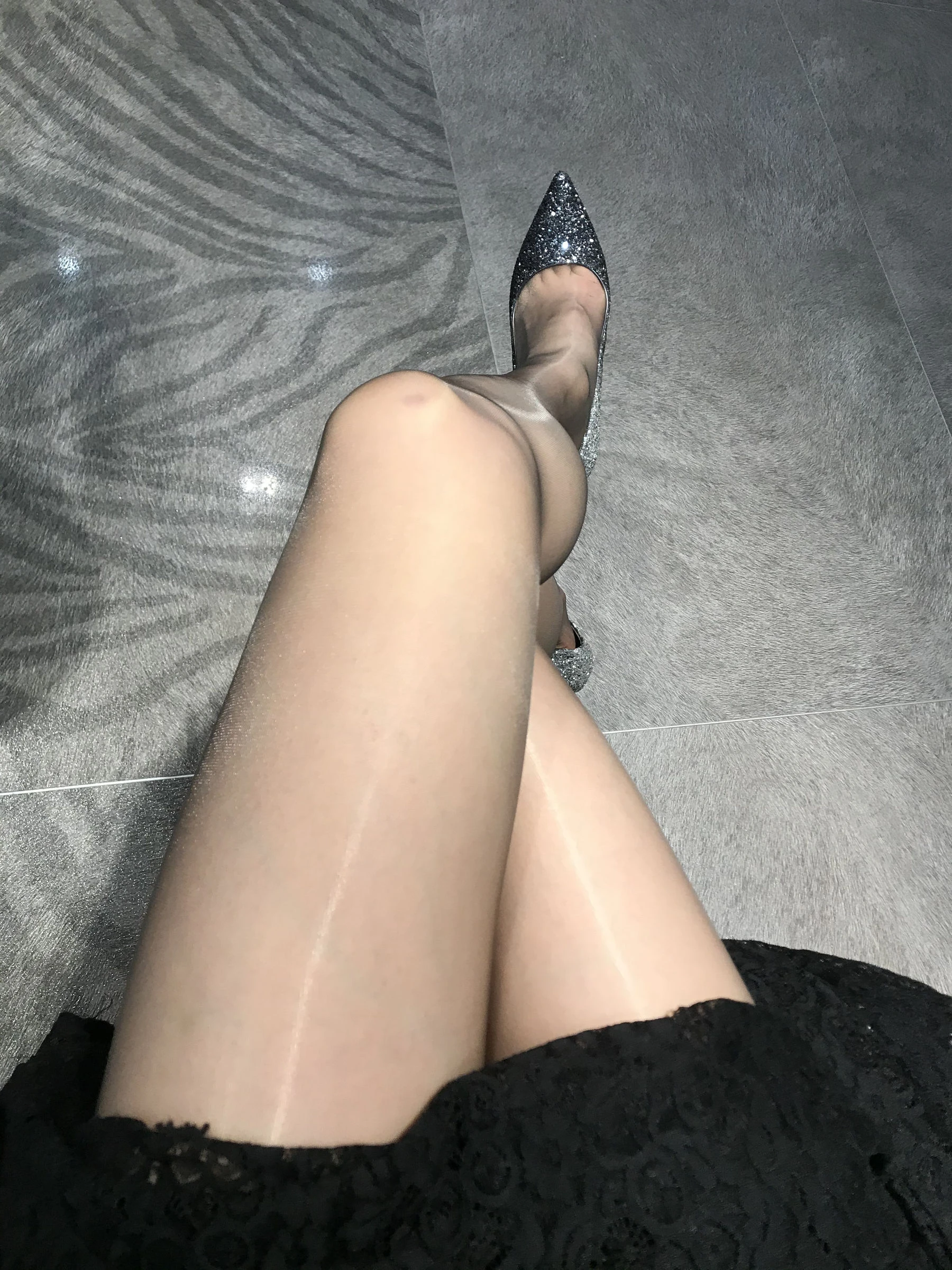 丝足博主麋鹿_Monroe 2020.05.14 名媛黑丝高清在线免费欣赏–微密图社-微密图社
