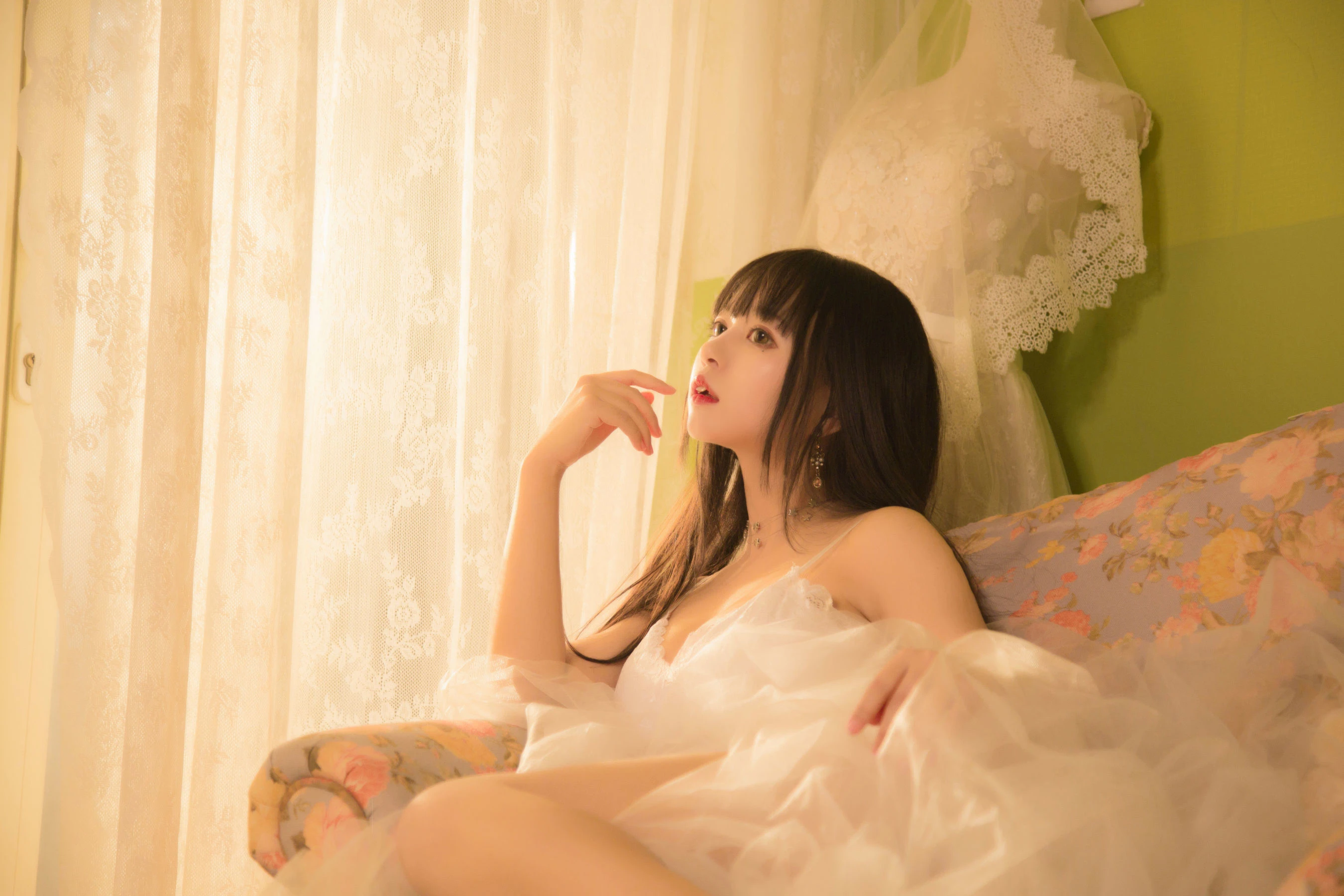 大眼萌妹黑猫猫OvO 少女写真插图7
