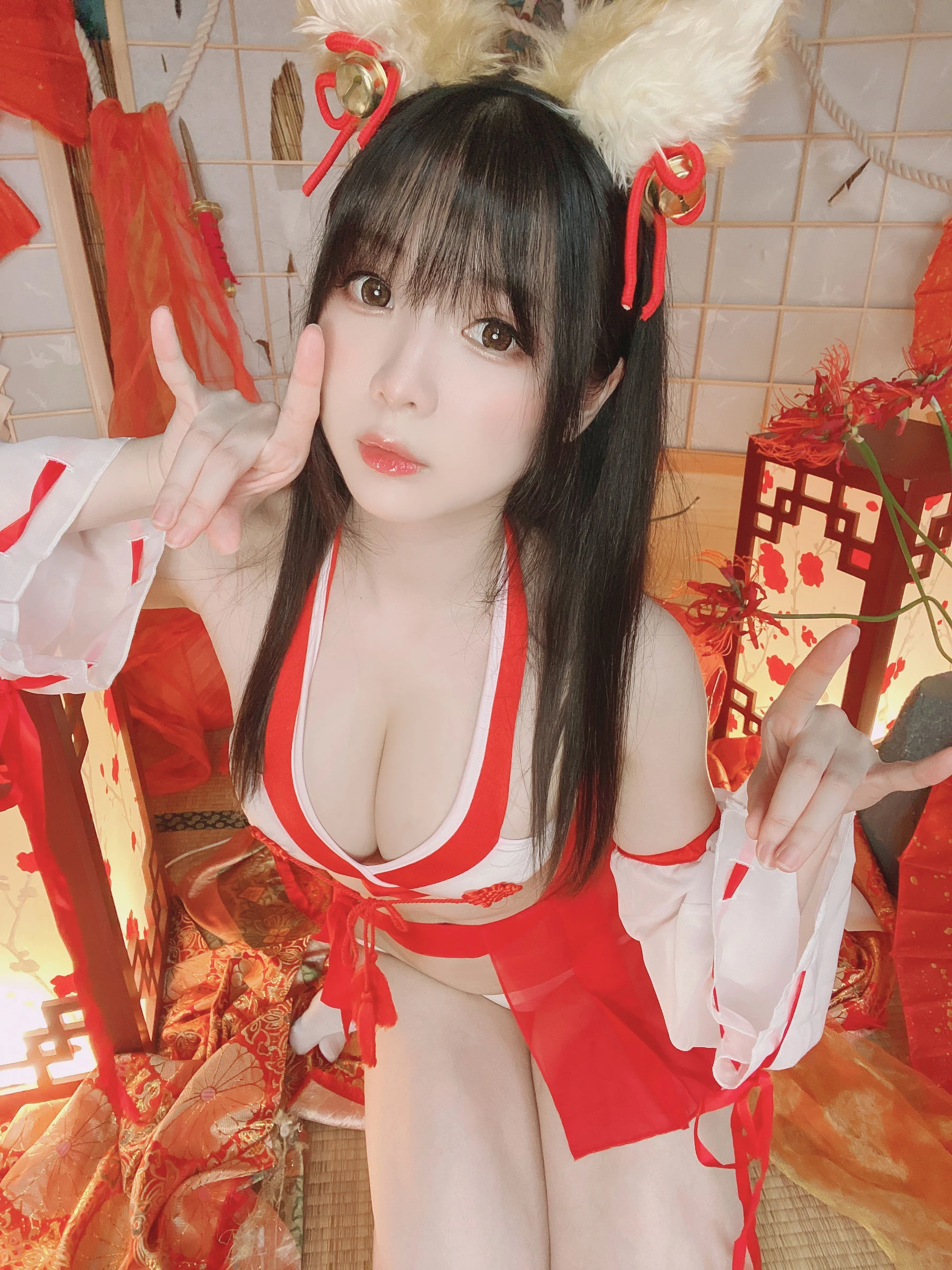 微博妹纸霜月shimo – きつね巫女さん插图2