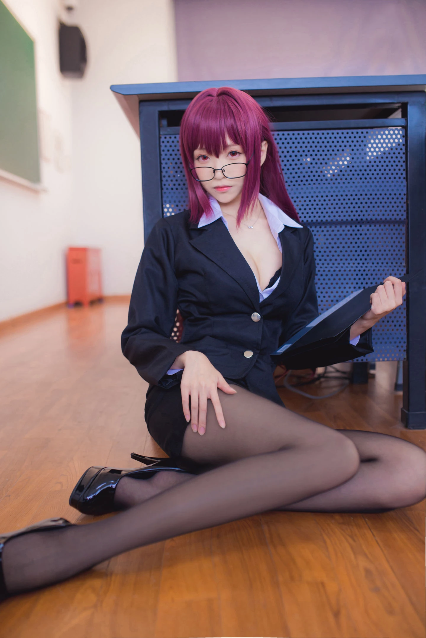 长腿Coser青青子Js – 斯卡哈 教师插图5