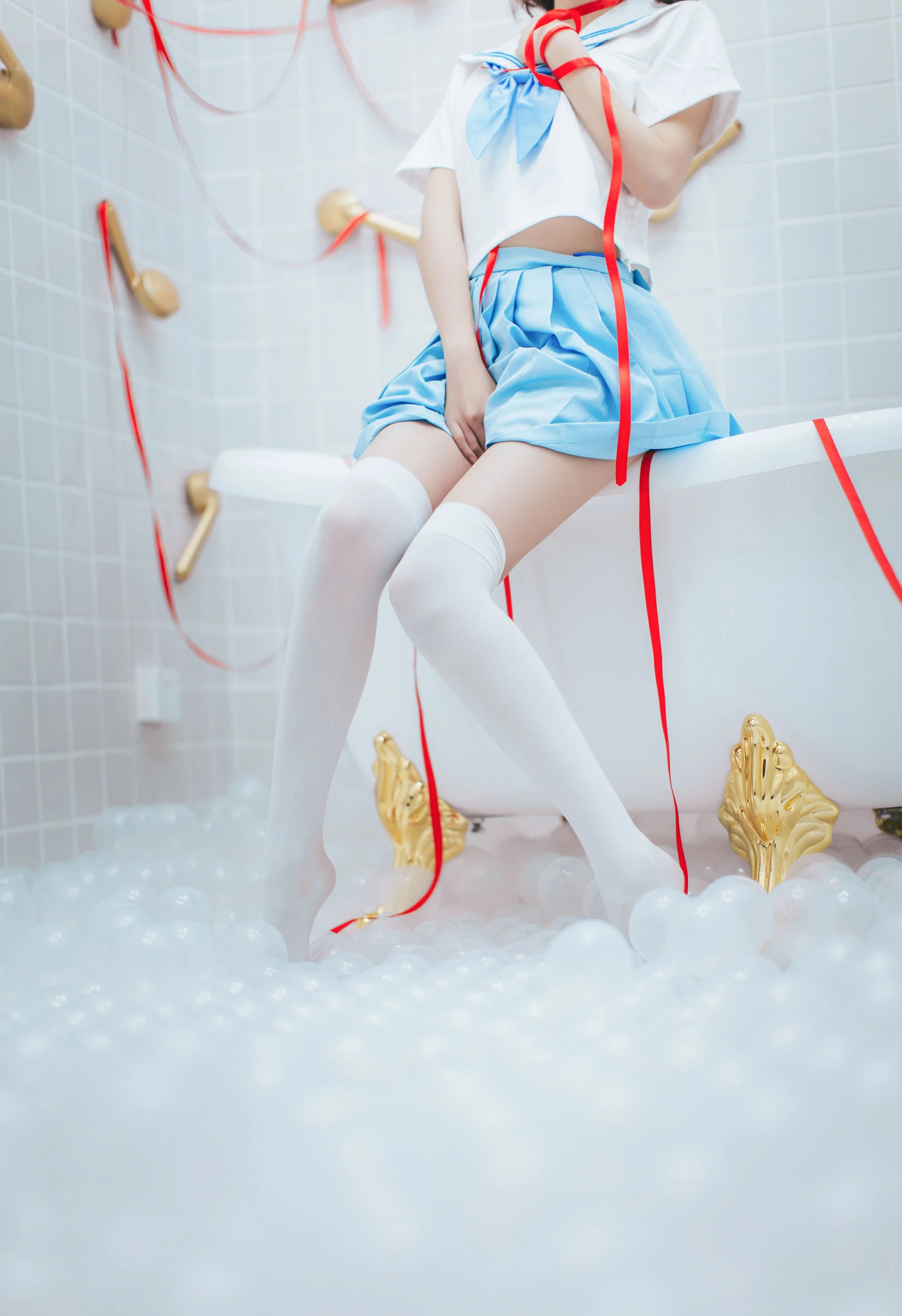 疯猫ss – 浴室JK插图4