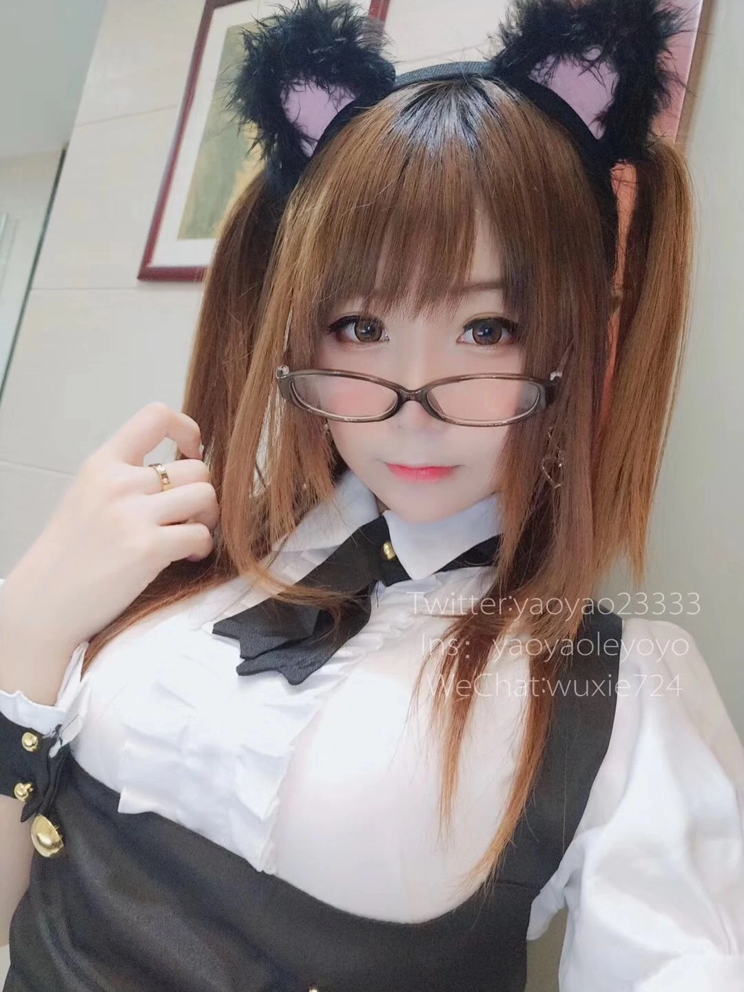 摇摇乐yoyo – 黑丝女仆插图2