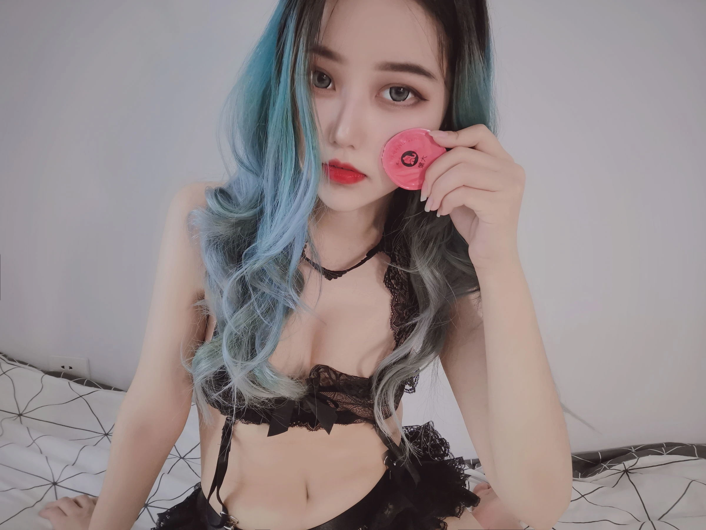 eloise软软 – 小粉盒黑兔子高清在线免费欣赏–微密图社-微密图社