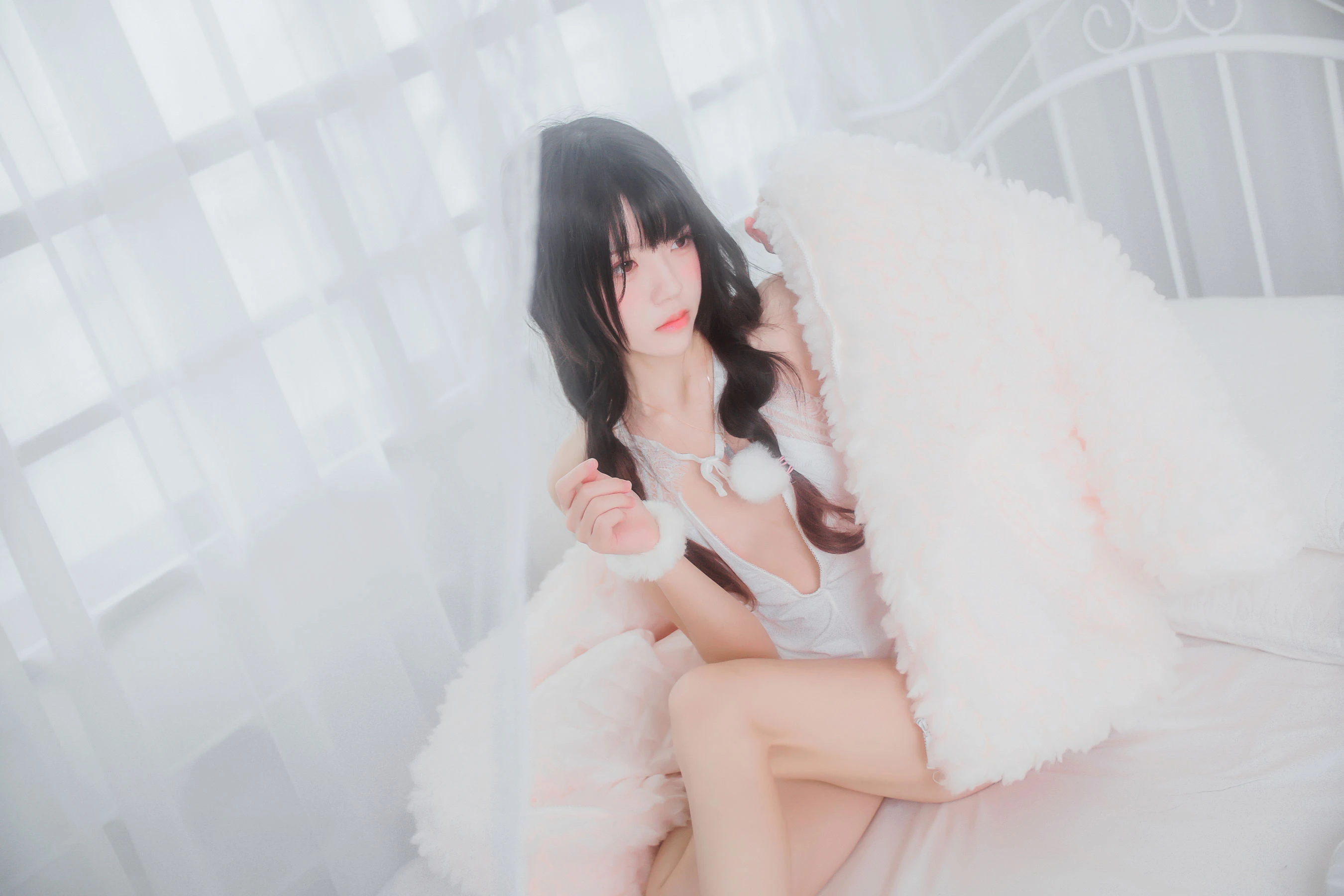 桜桃喵 冬眠系列 纯白私房 [46P]插图4