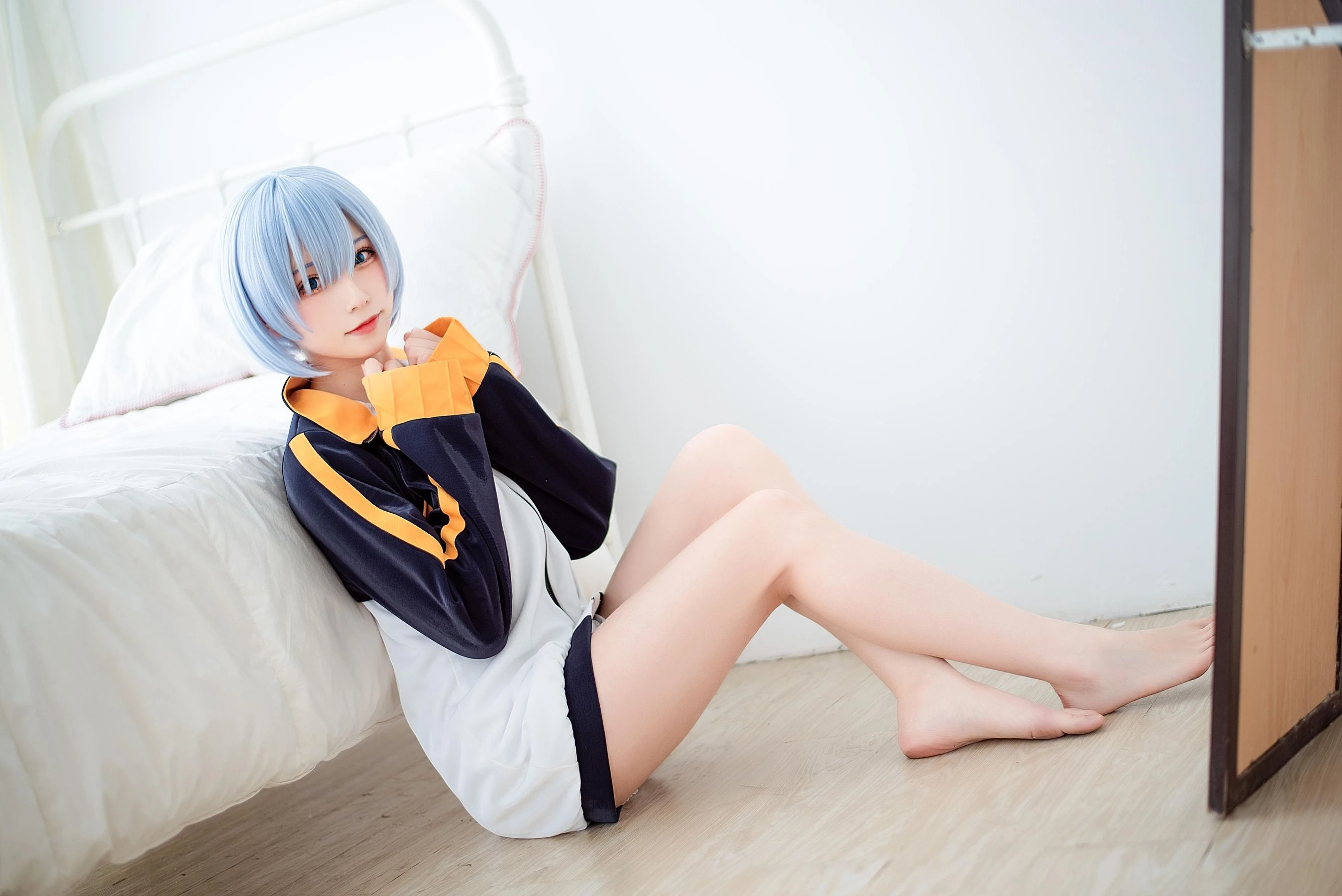 动漫博主Kitaro_绮太郎 – 蕾姆运动服 [18P]插图1