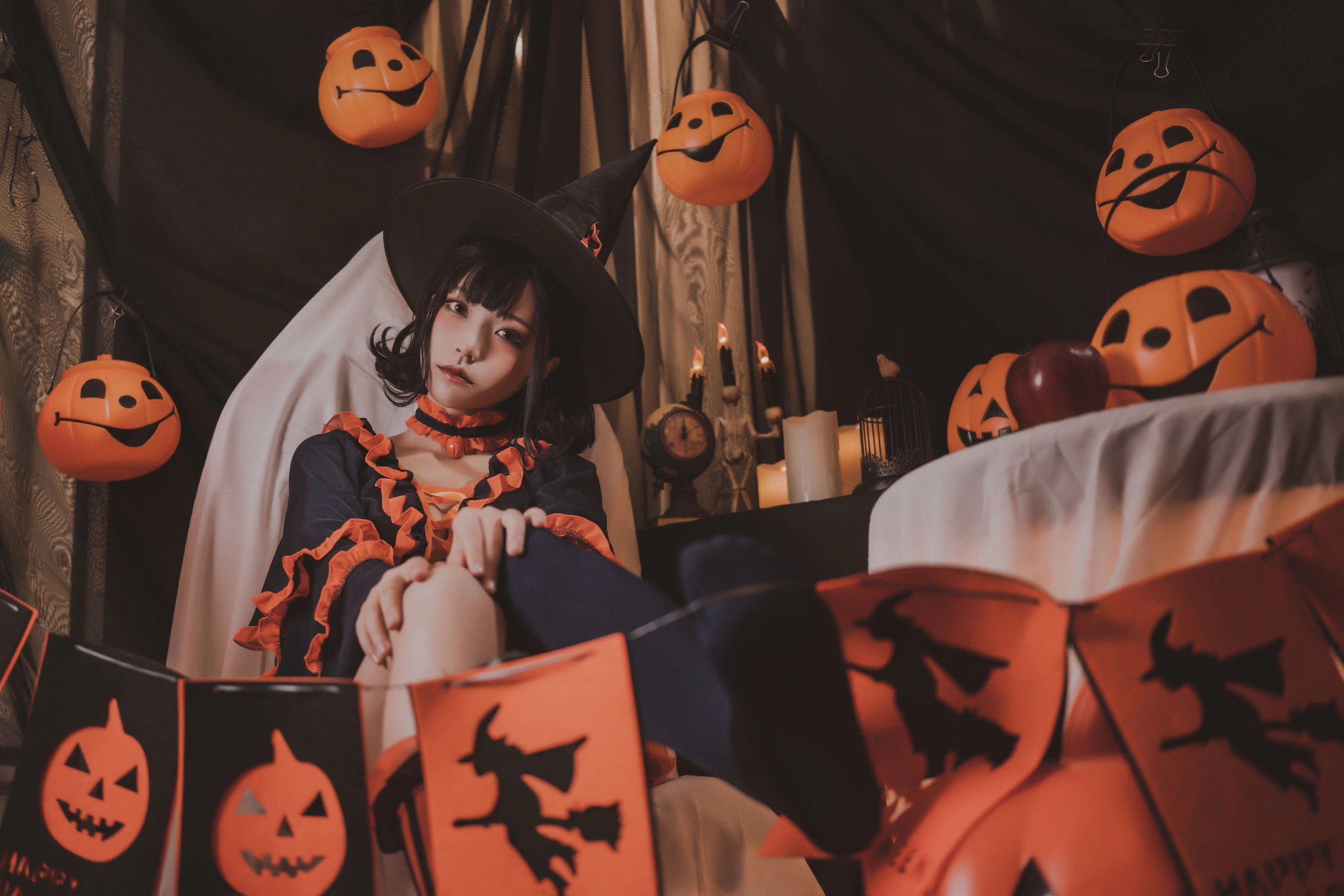 萌妹白易子教主 – 万圣节魔女 [10P]插图2