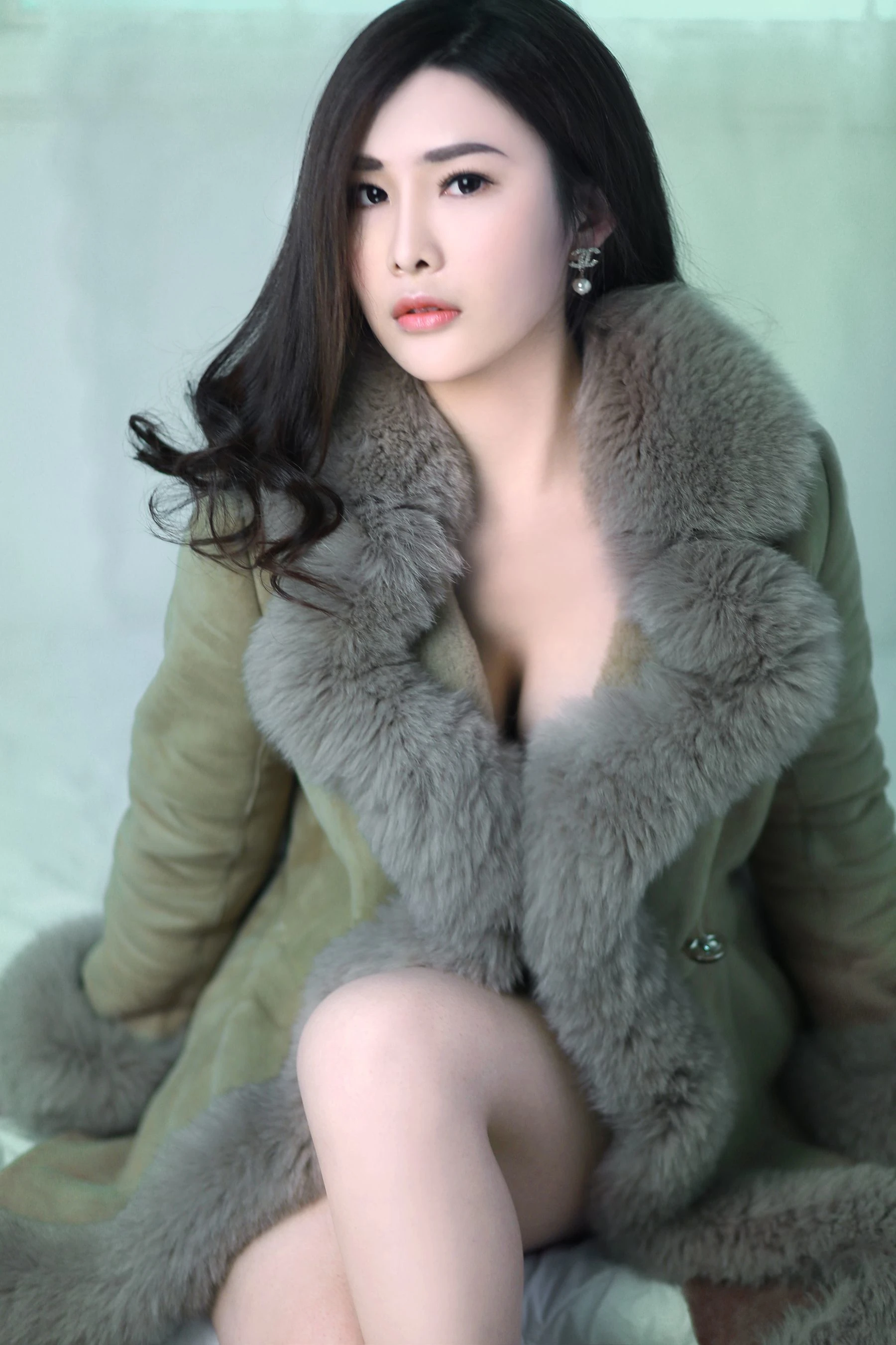 闫盼盼 纯白妖姬插图5