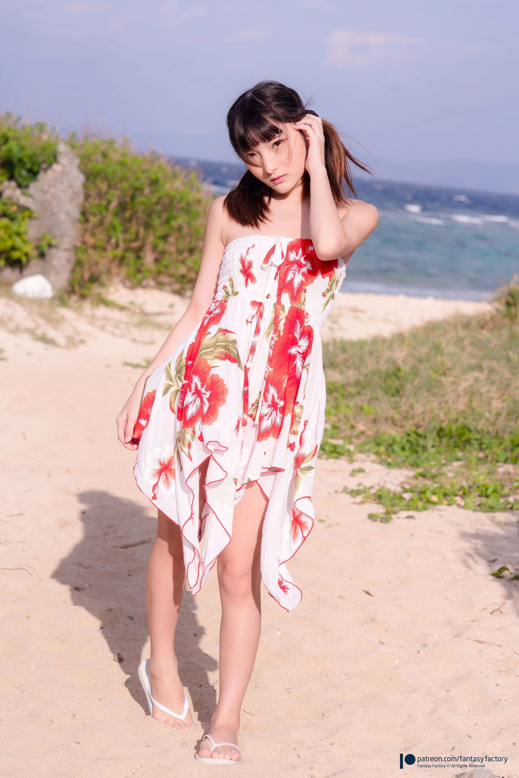 [Fantasy Factory] 小丁Cosplay – 居家 沙滩 浴室插图6