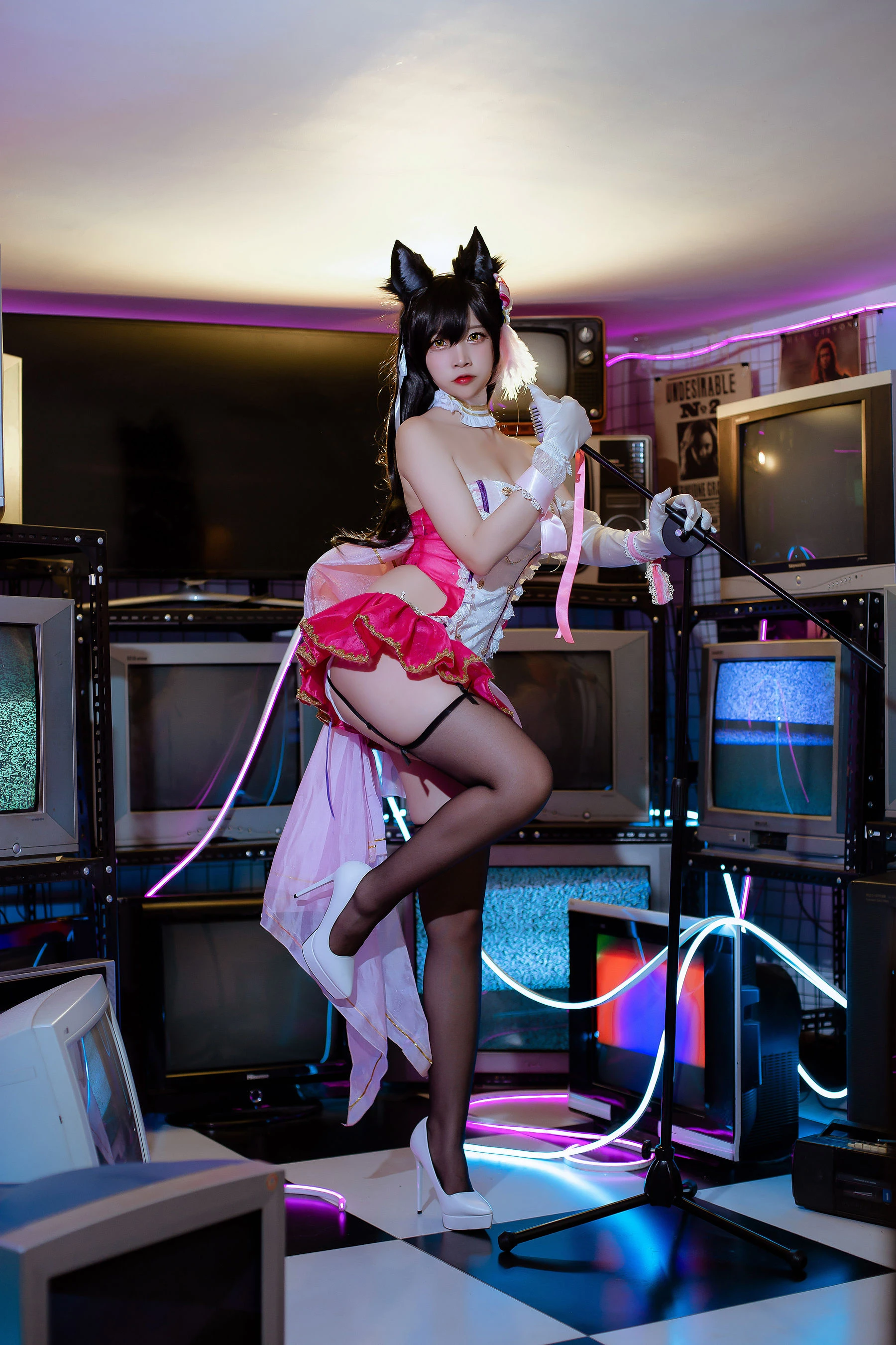 人气Coser二佐Nisa – 犬之眷之碧蓝爱宕 打歌服插图2
