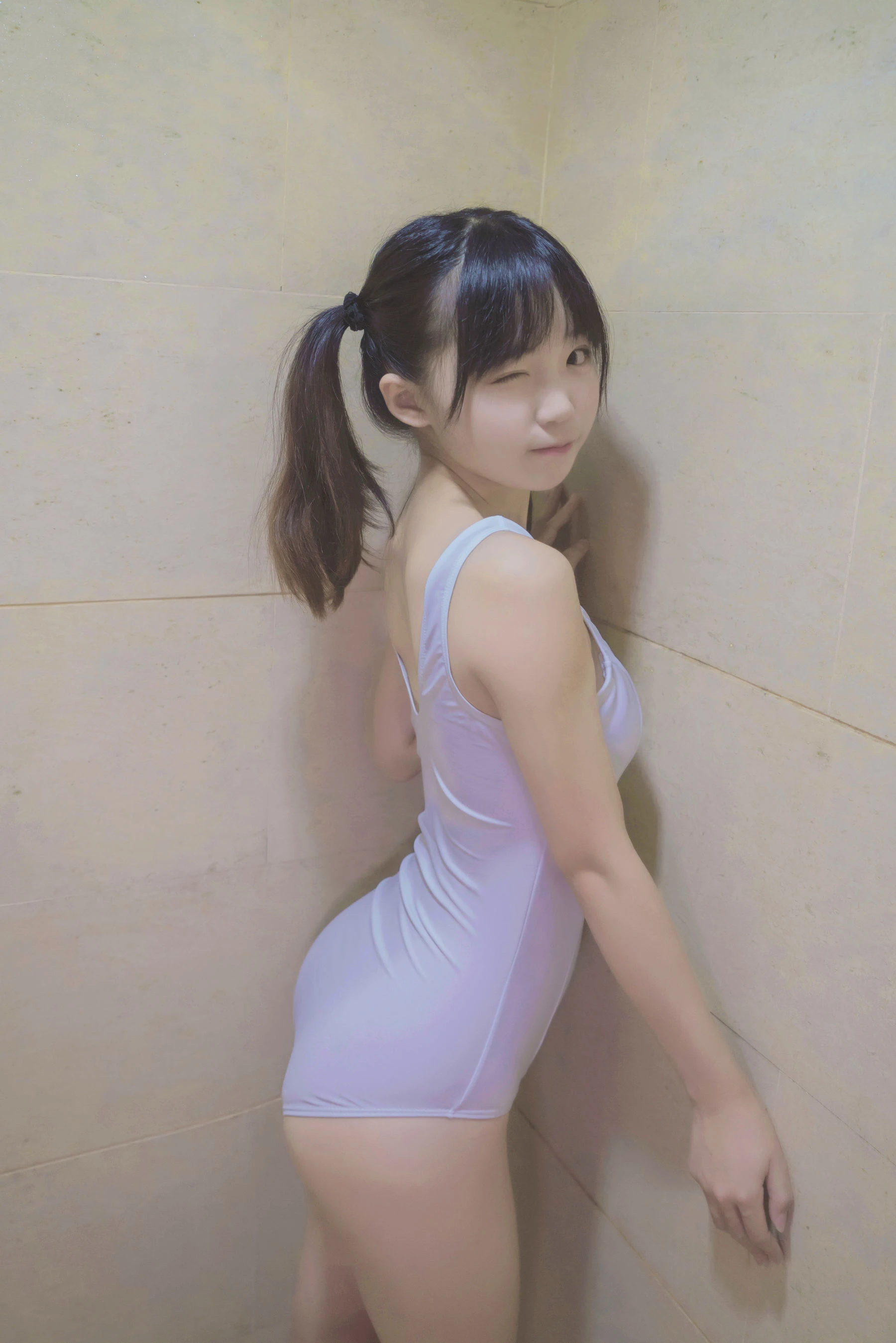 萝莉御子Yumiko 白色死库水高清在线免费欣赏–微密图社-微密图社