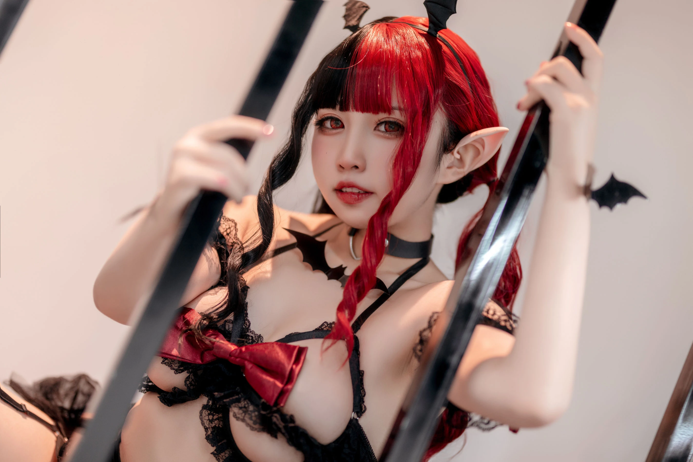 动漫博主貓田聖奈奈(桃之啾啾) – 拘束恶魔插图1